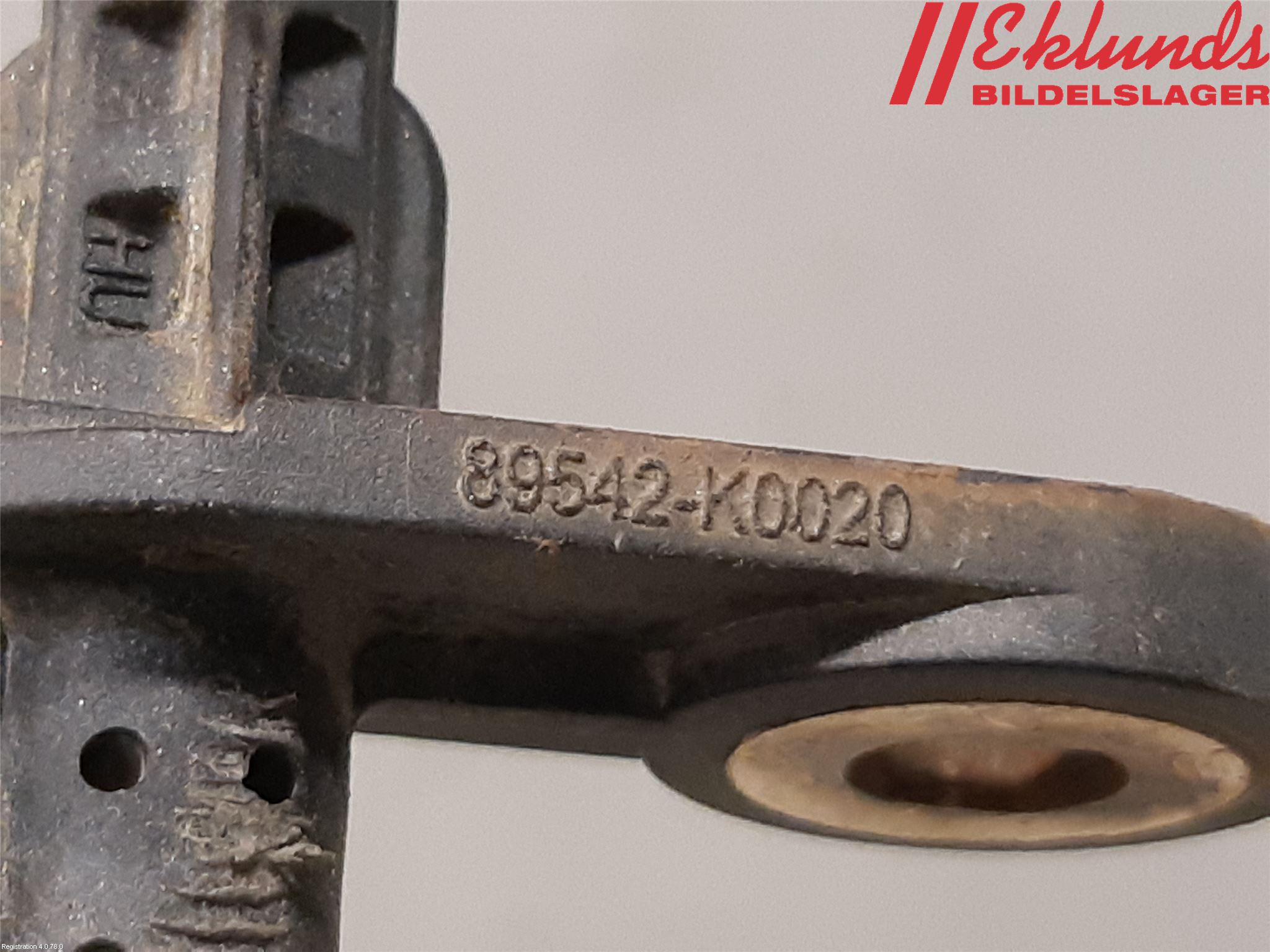 Toyota YARIS XP21 20- Abs Sensor