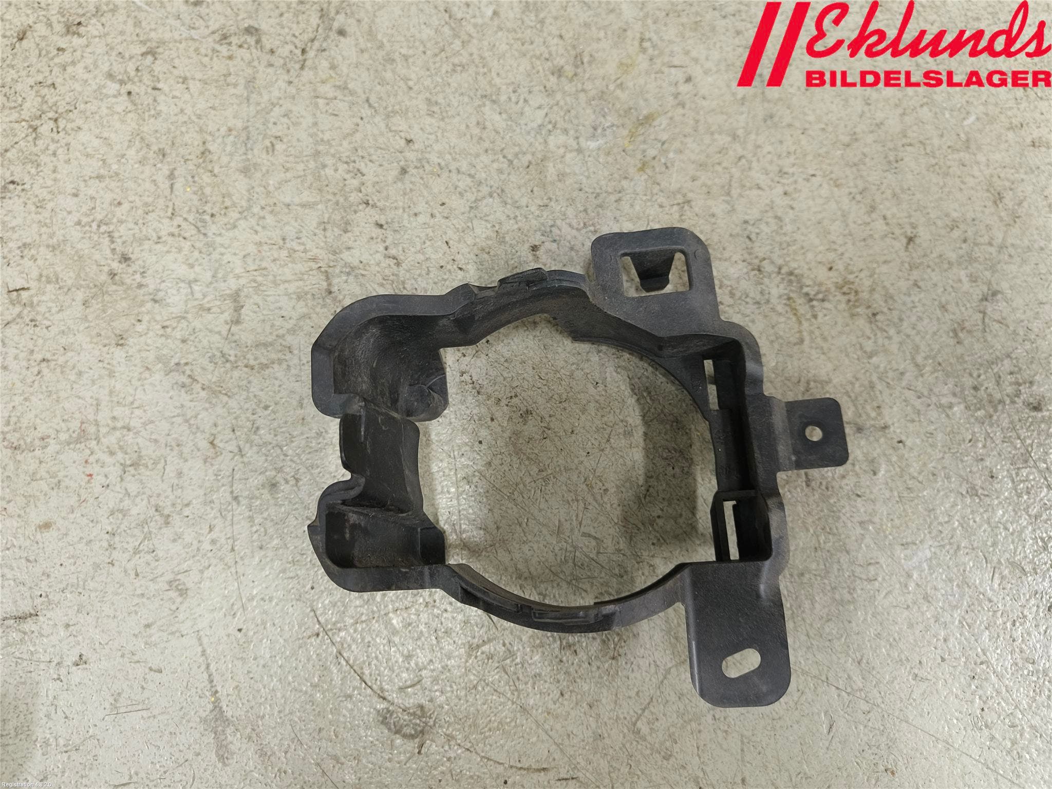 Peugeot 208 12-15 Dimljussarg Fram