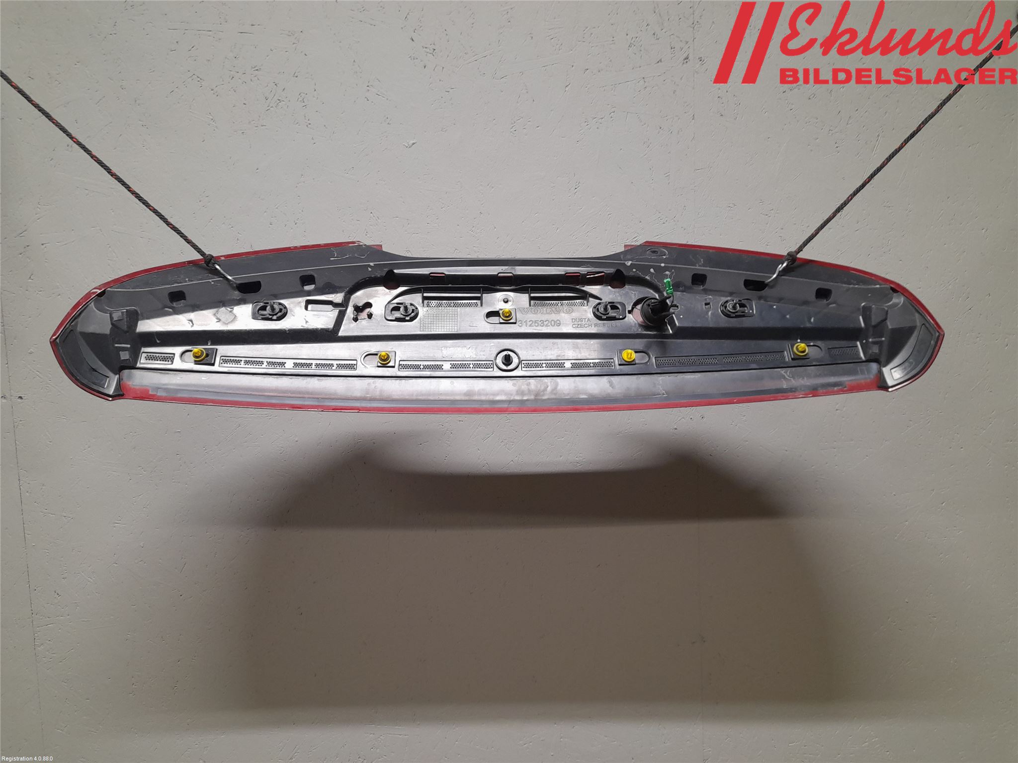 Volvo V60 11-13 Spoiler Baklucka