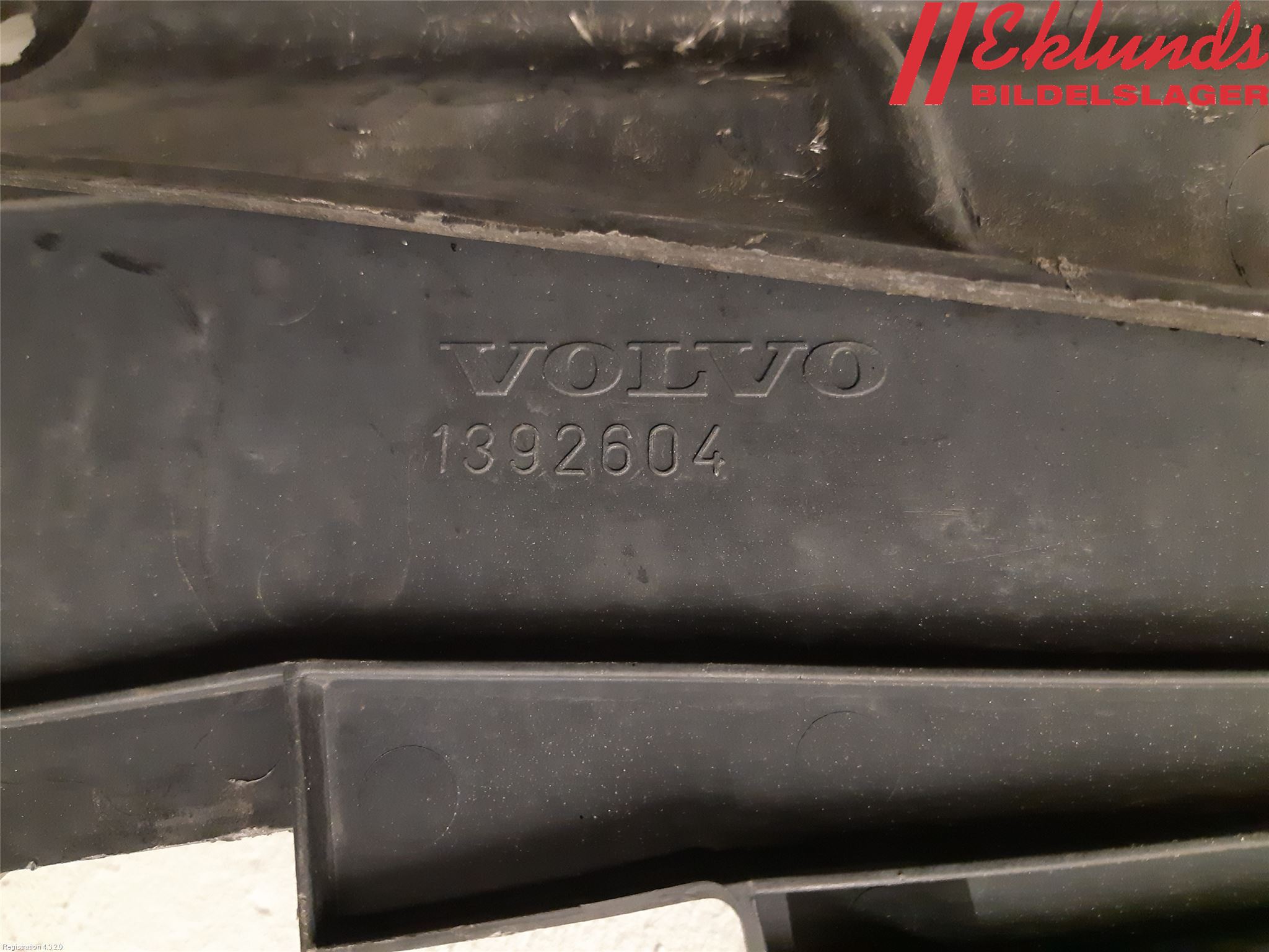 Volvo 940 91-98 Frontplåt