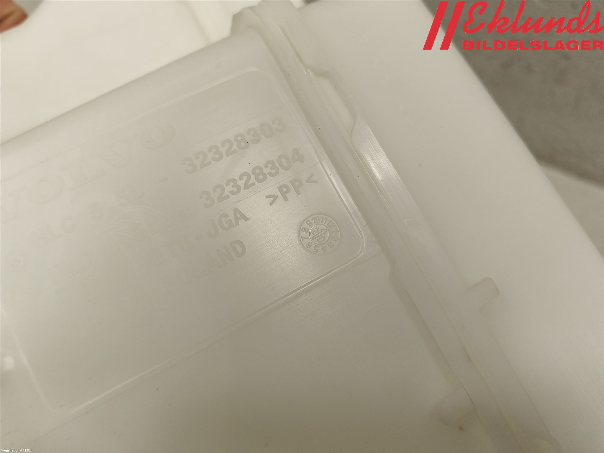 Volvo V60 19- Spolartank Vindruta