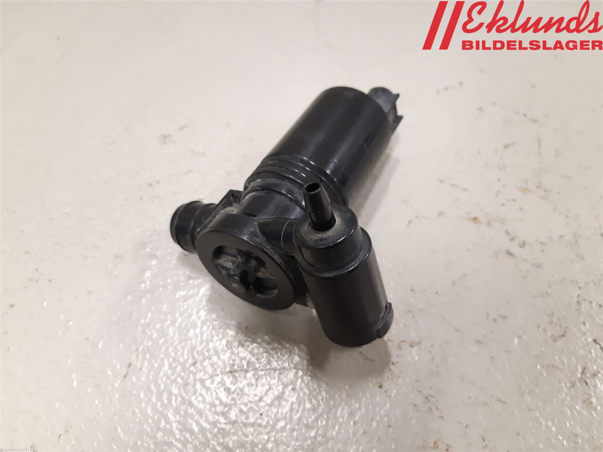 Nissan JUKE 10-14 Spolarpump Vindruta