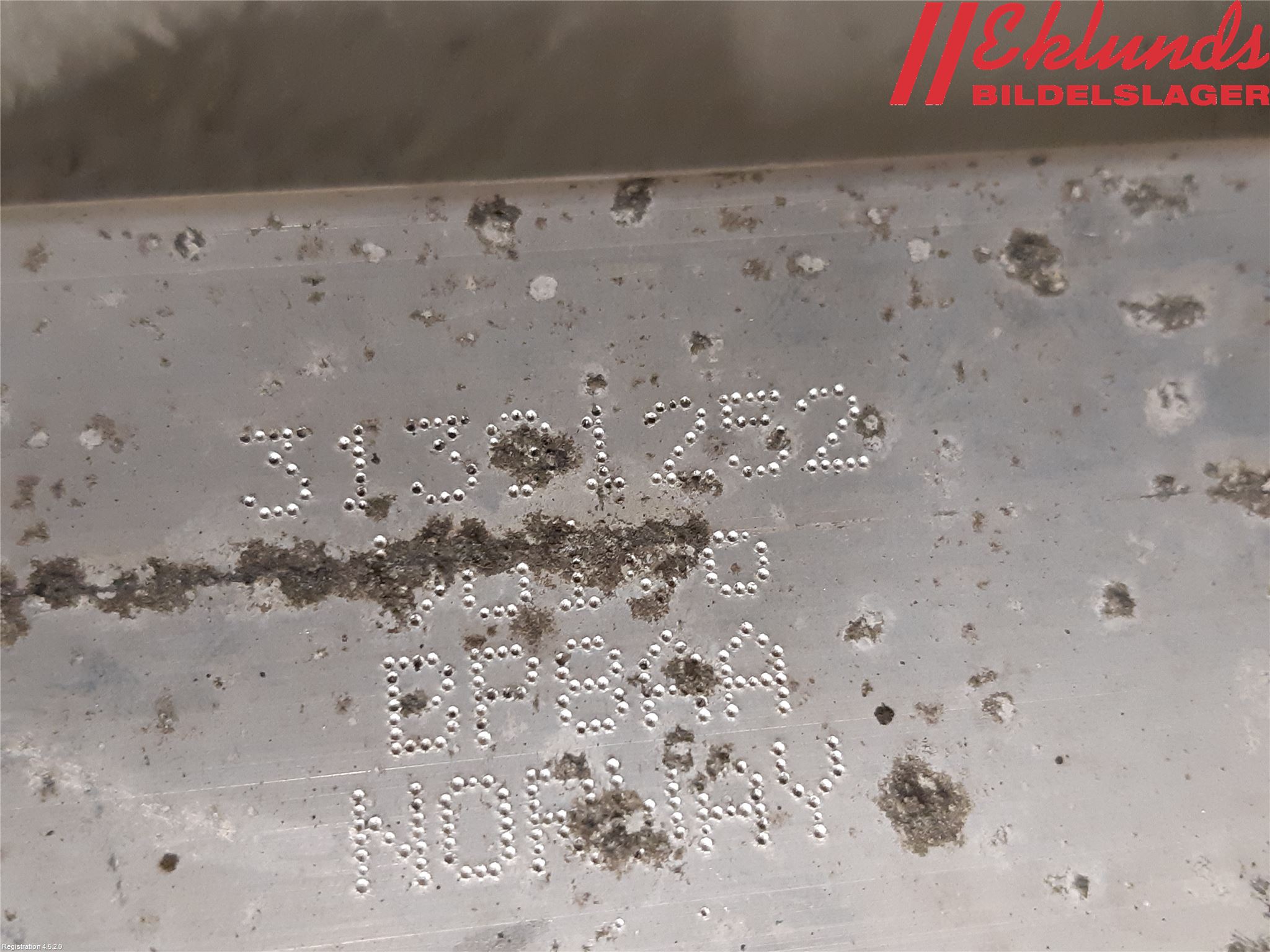 Volvo V90 17->> Frontplåt