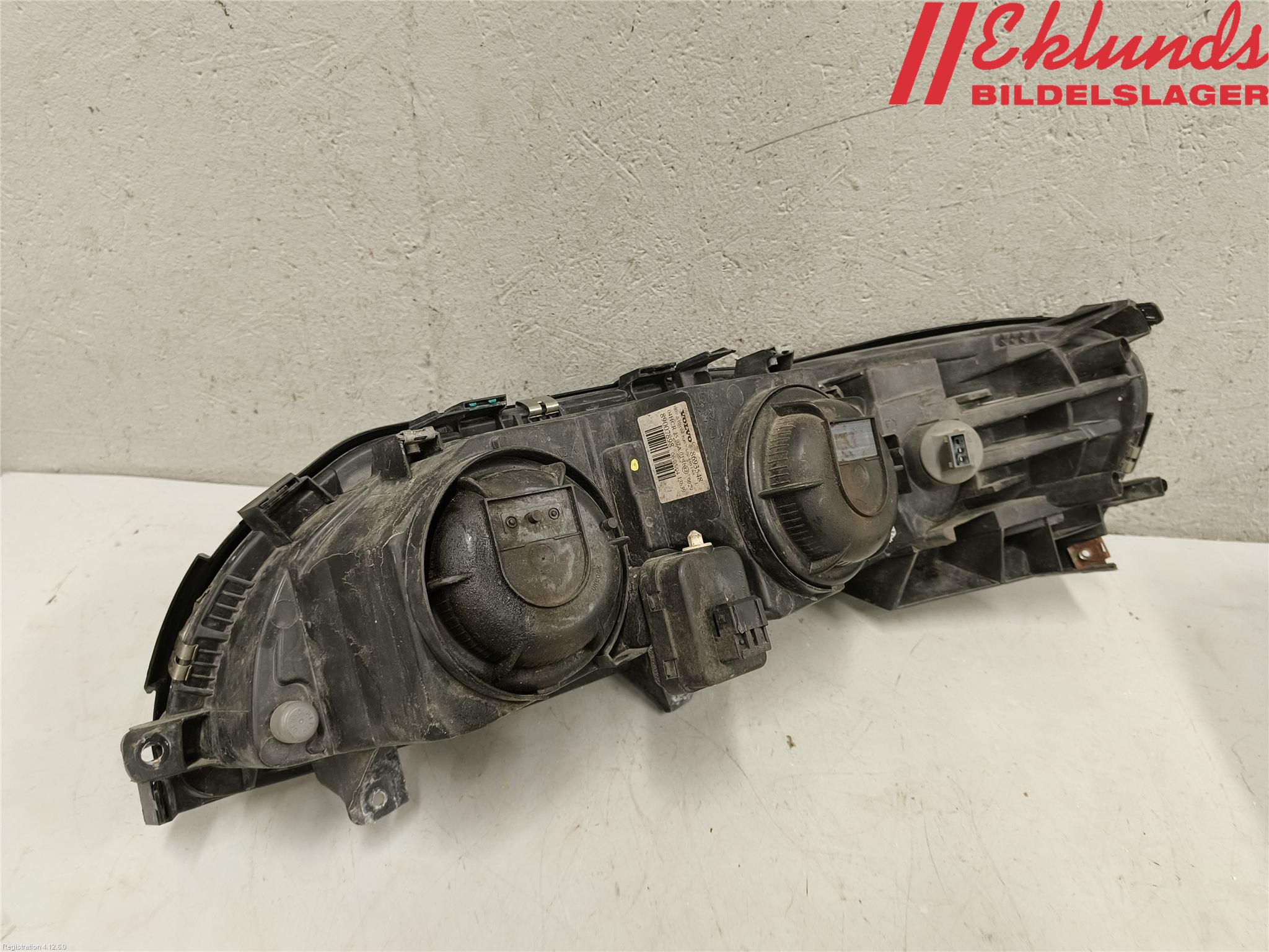 Volvo V70 00-04 Strålkastare Höger