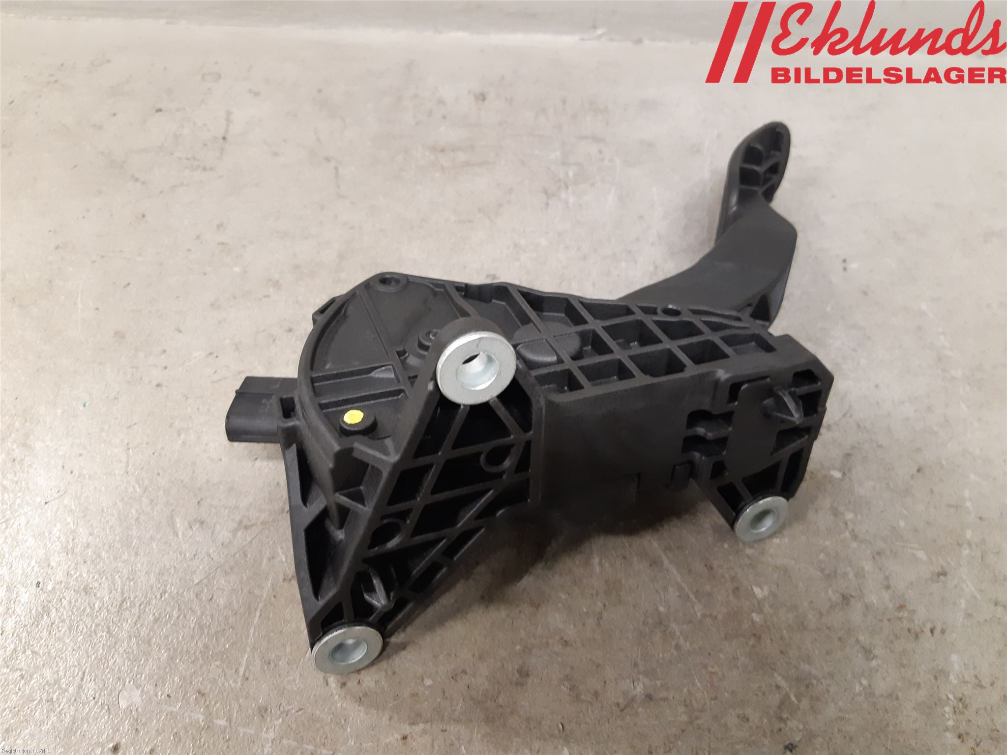 Toyota YARIS XP21 20- Gaspedal
