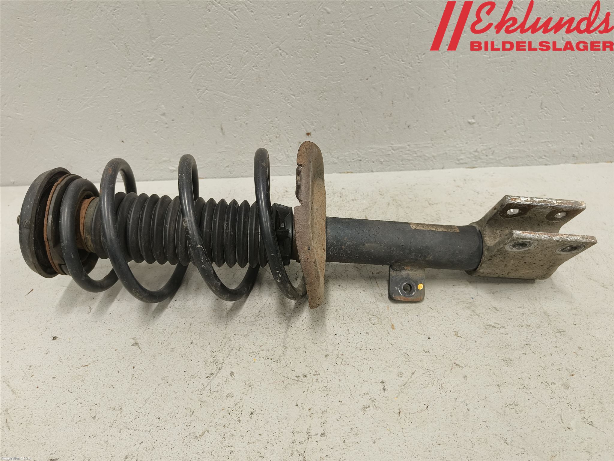 Peugeot PARTNER 16-18 Fjäderben Fram Höger