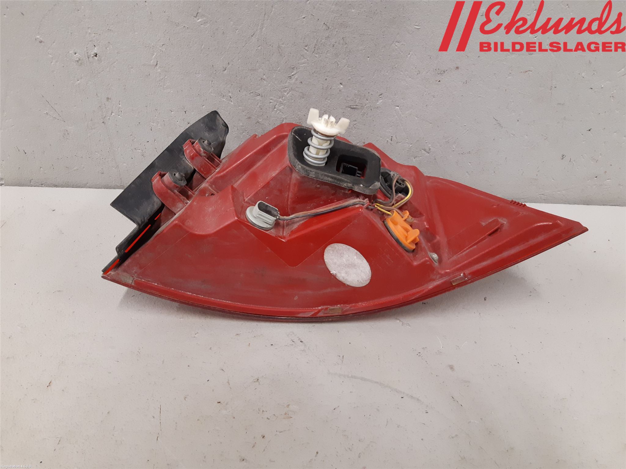 Volkswagen VW PASSAT 11-14 Bakljus Vänster