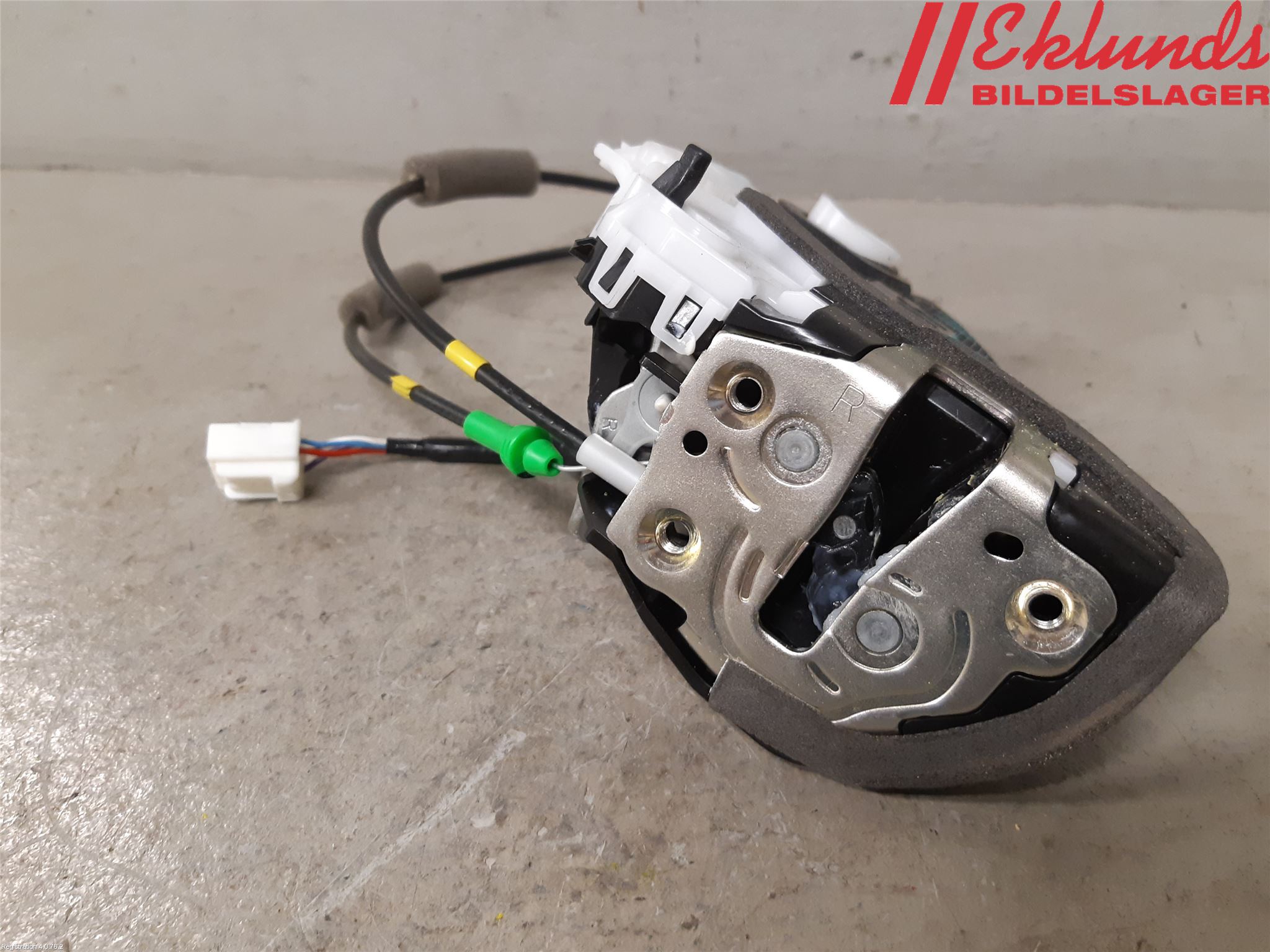 Toyota YARIS XP21 20- Låskista-Dörrlås