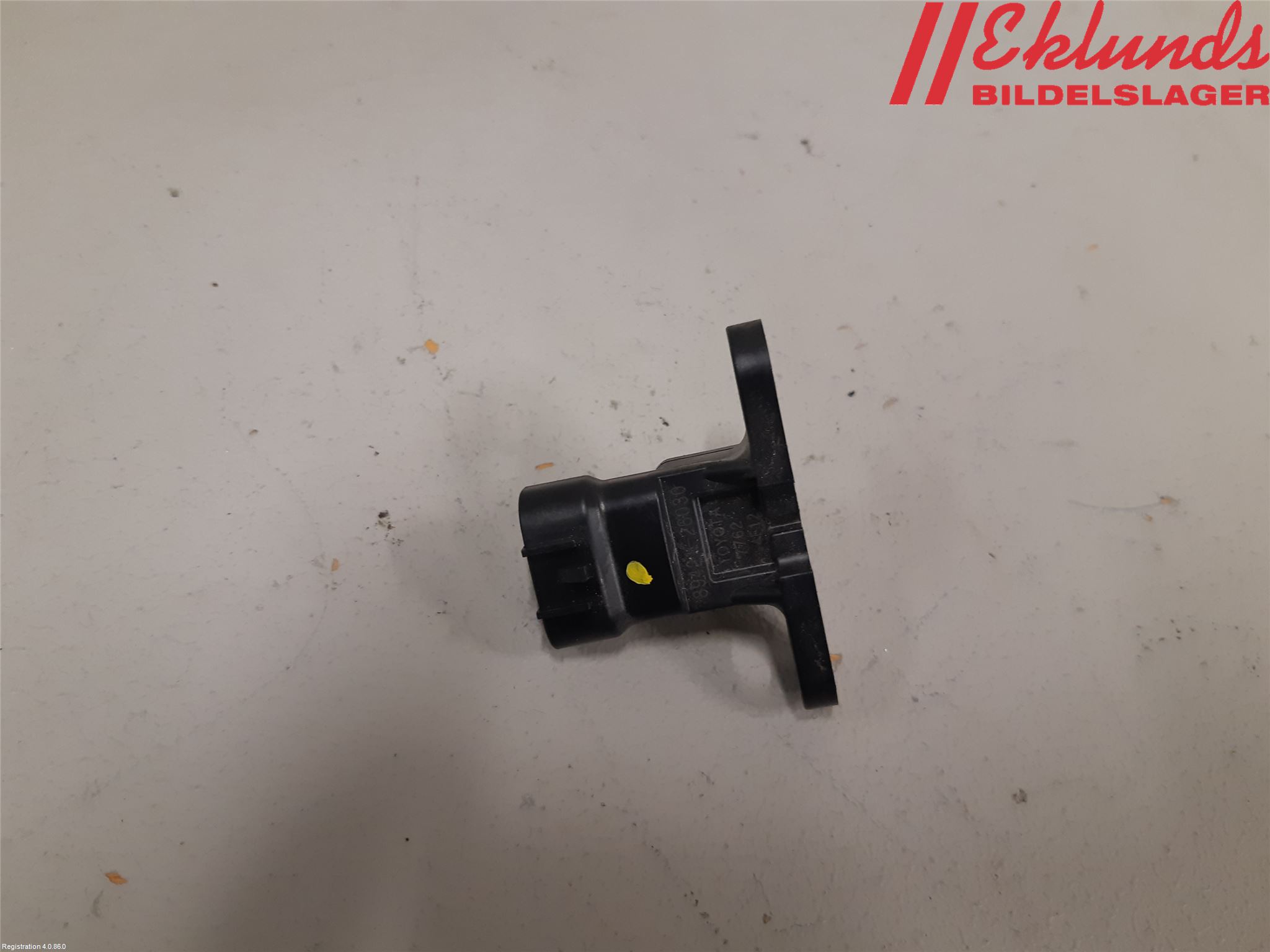 Toyota COROLLA 19- Vakuumventil