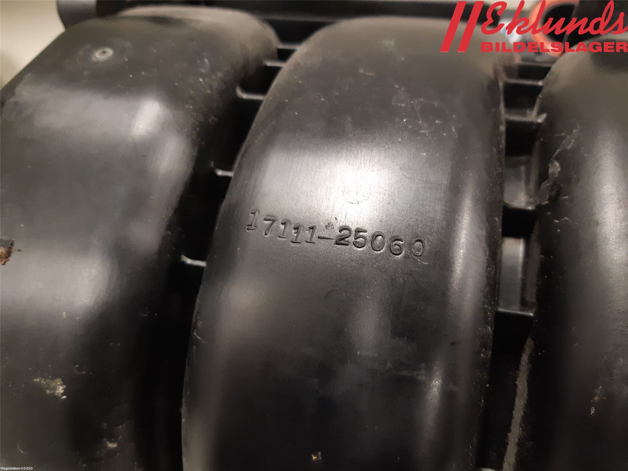 Toyota RAV4 19- Grenrör Insug