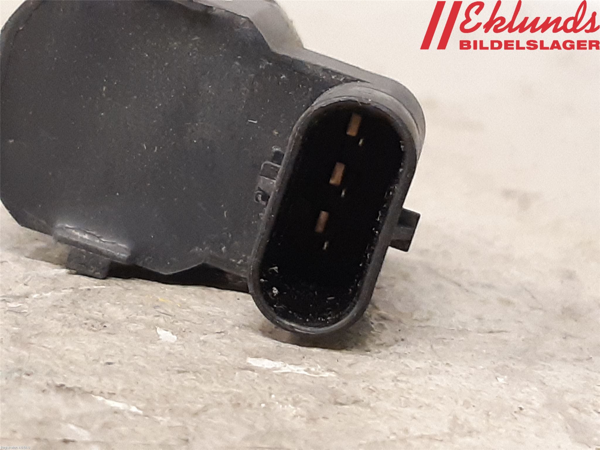 BMW 5 F10/F11/F18 09-17 Parkeringshjälp Frontsensor