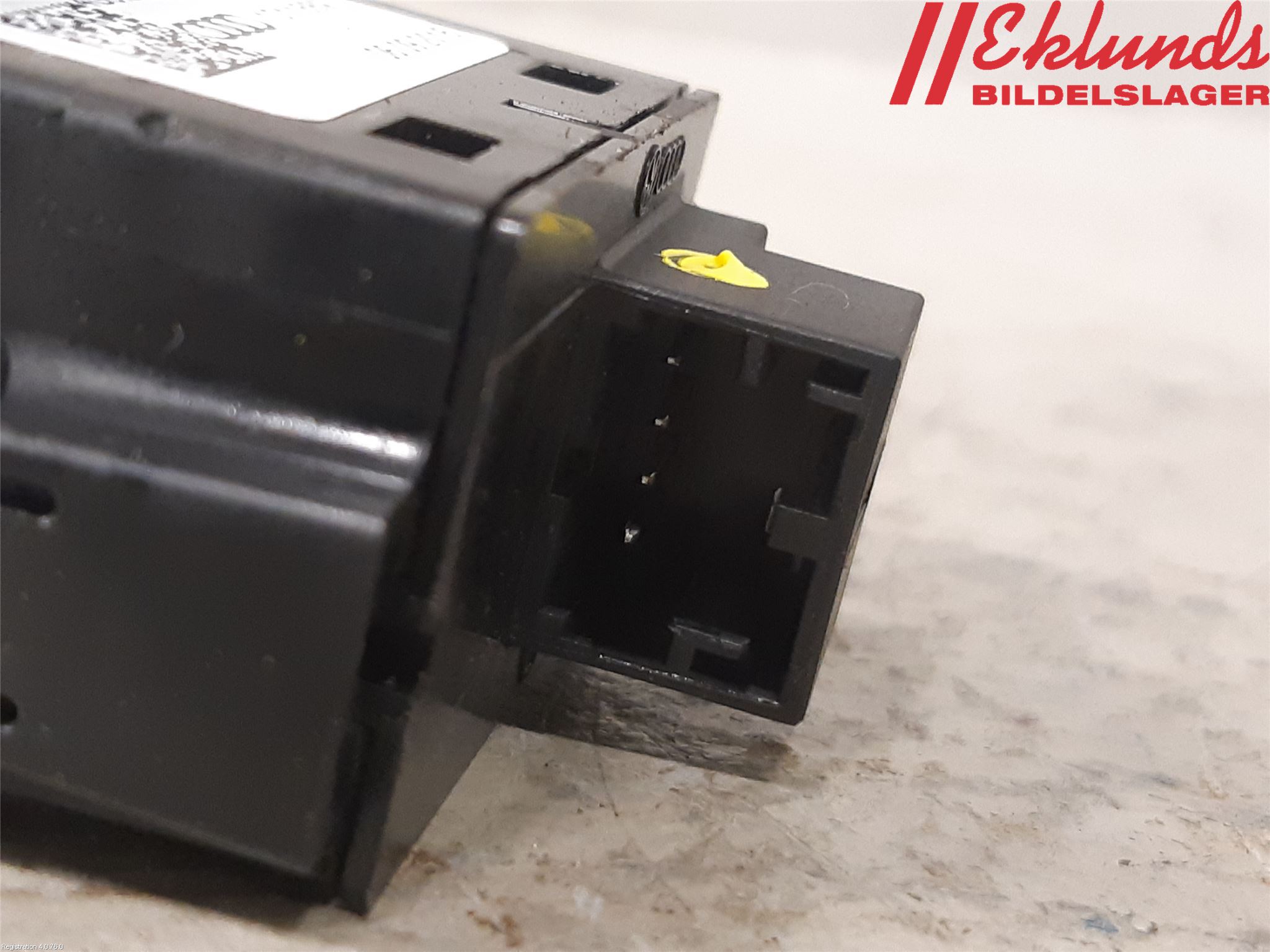 Audi Q2/SQ2 17- Strömställare Baklucka