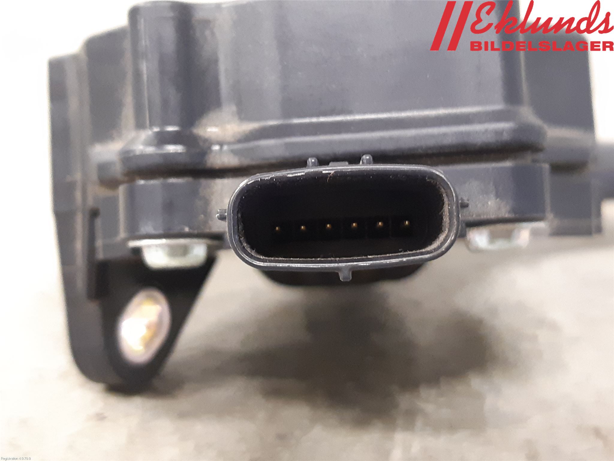 Toyota HILUX 16- Gaspedal