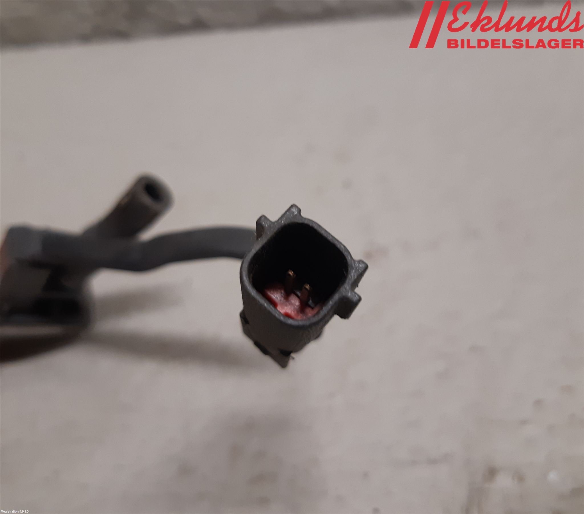 Volvo V70 08-13 Spolarmunstycke Rutor