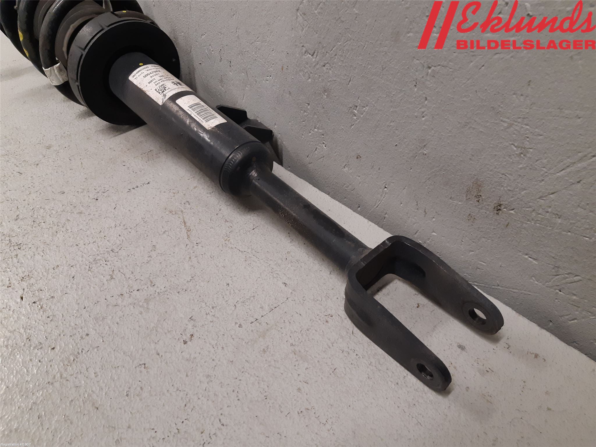 Alfa GIULIA Fjäderben Fram Höger