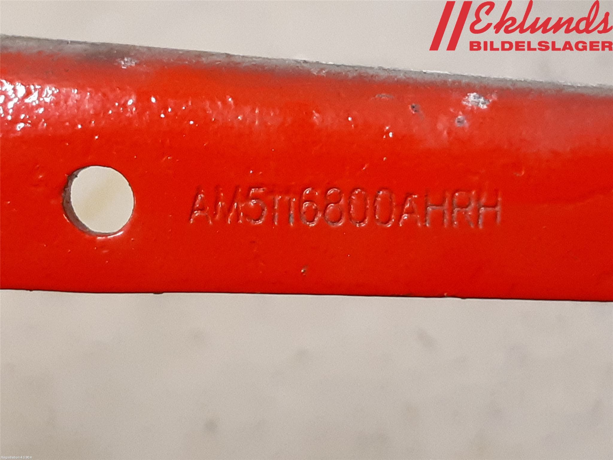 Ford TRANSIT/TOURNEO CONNECT 13-22 Huvgångjärn