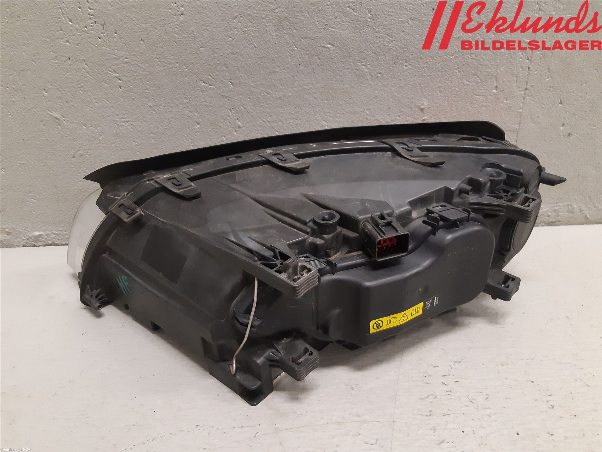 Volvo V70 08-13 Strålkastare Höger