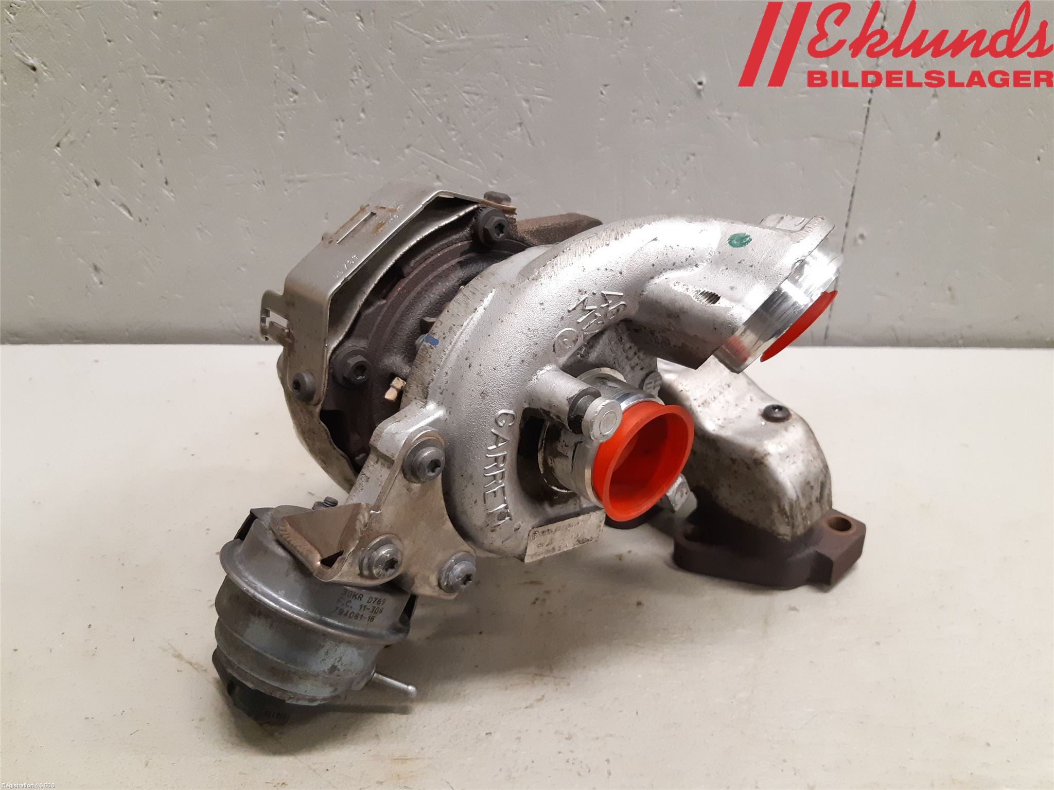 Volkswagen VW PASSAT 11-14 Turboaggregat