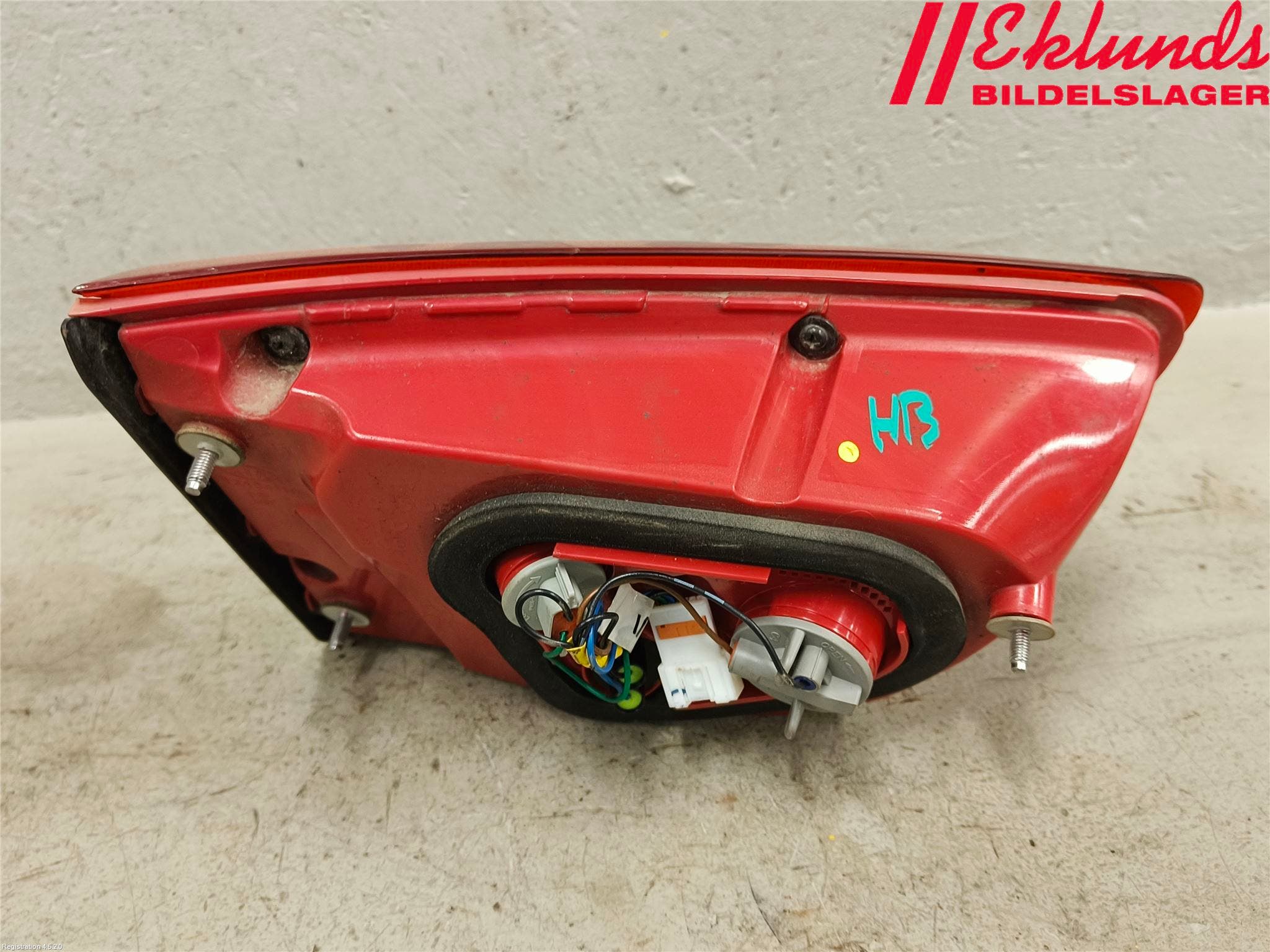 Kia RIO 17- Bakljus Lucka Hö