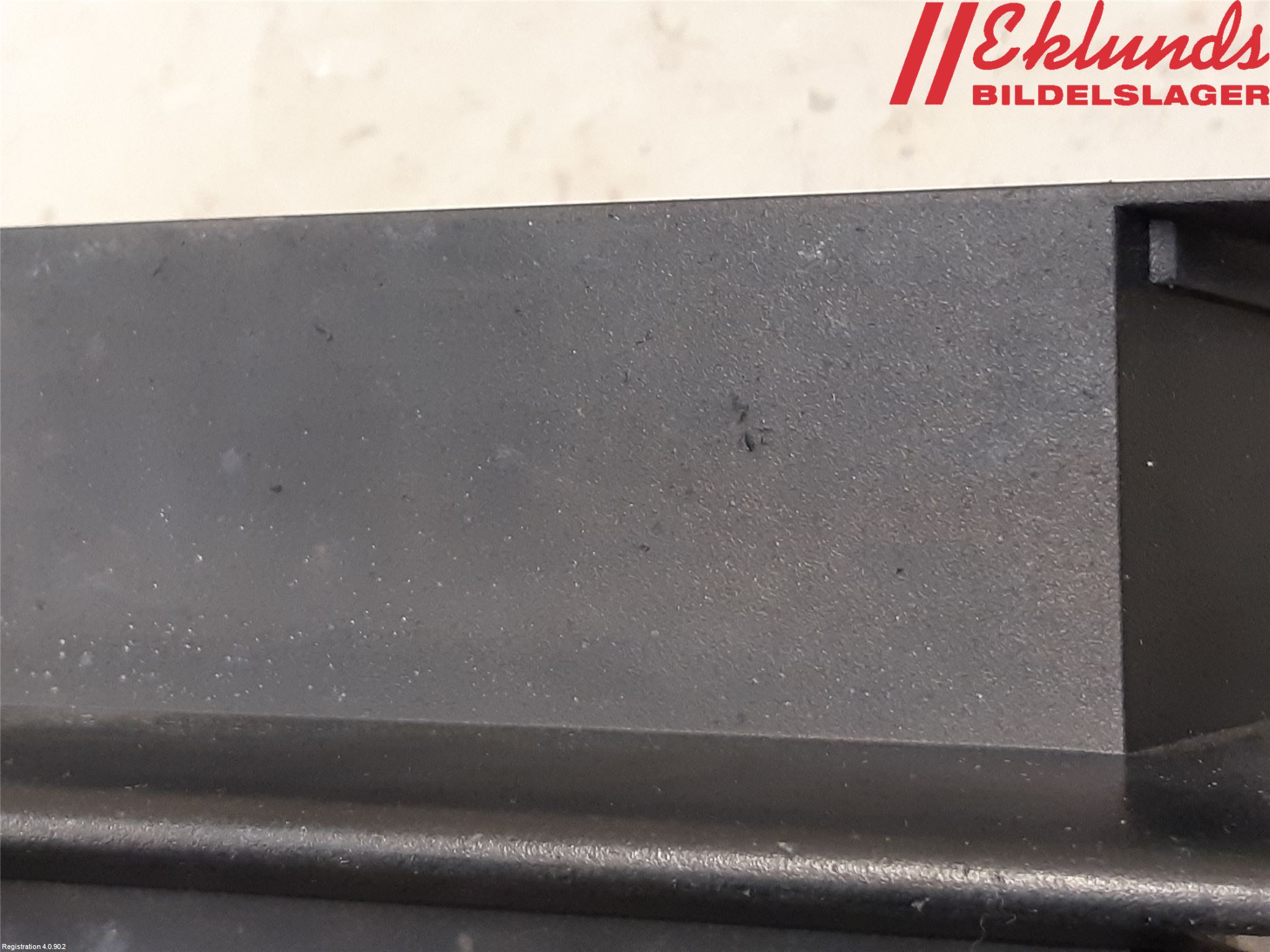 BMW 5 E60/61 Sed/Tou 02-10 Dimljussarg Fram