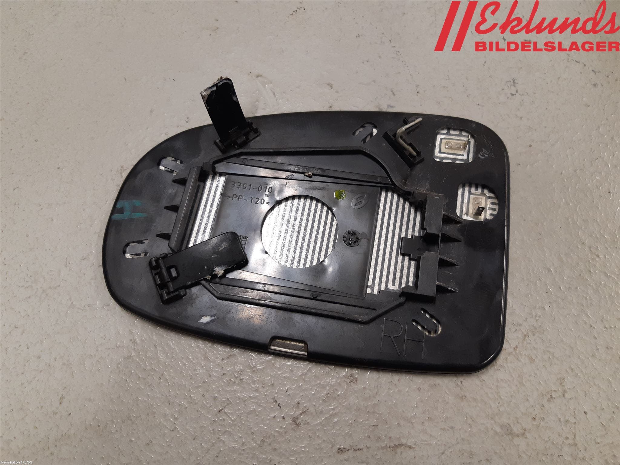 Toyota AVENSIS 09-15 Spegelglas Hö