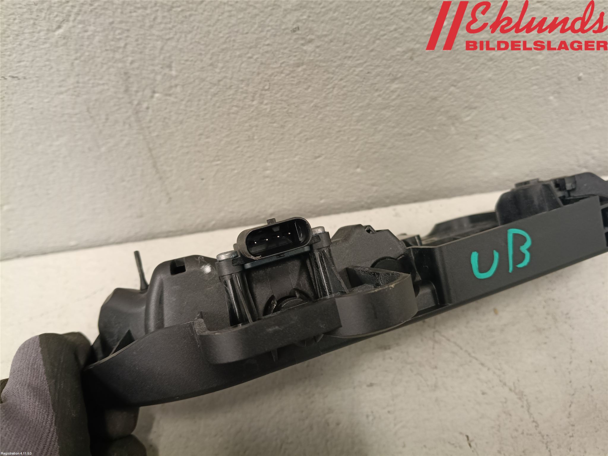 Tesla MODEL Y 21- Dörrhandtag Yttre Vä