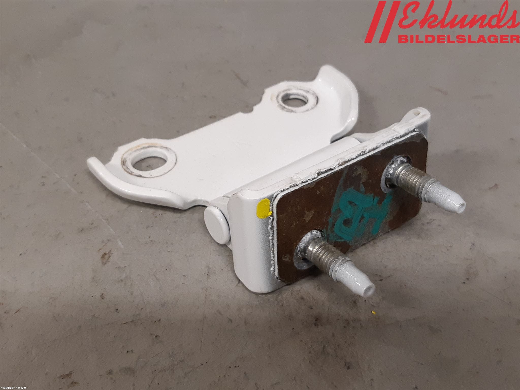 Toyota COROLLA 19- Bakluckegångjärn Hö