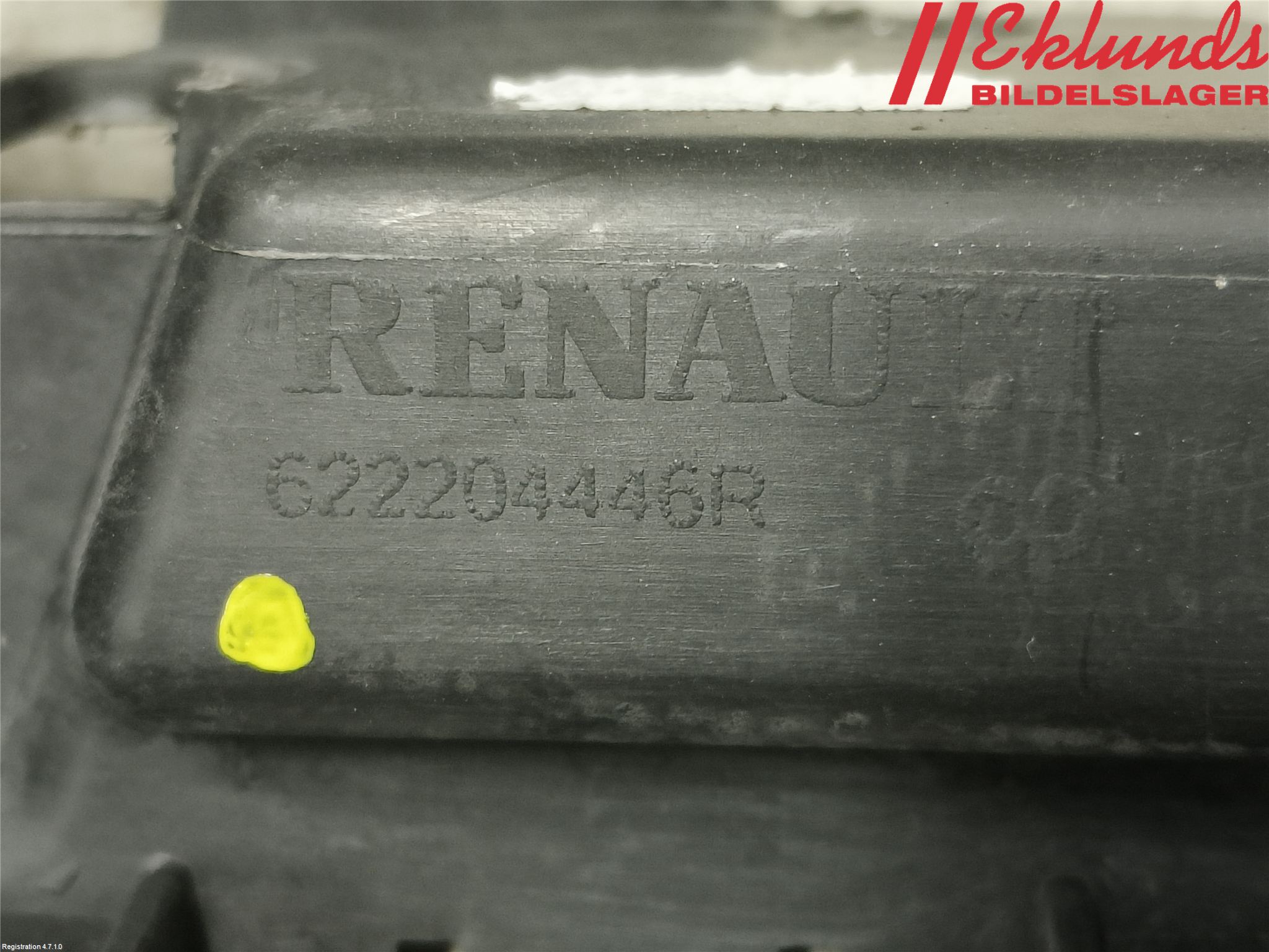 Renault TRAFIC/E-TECH 15- Stötfångarfäste Fram Hö