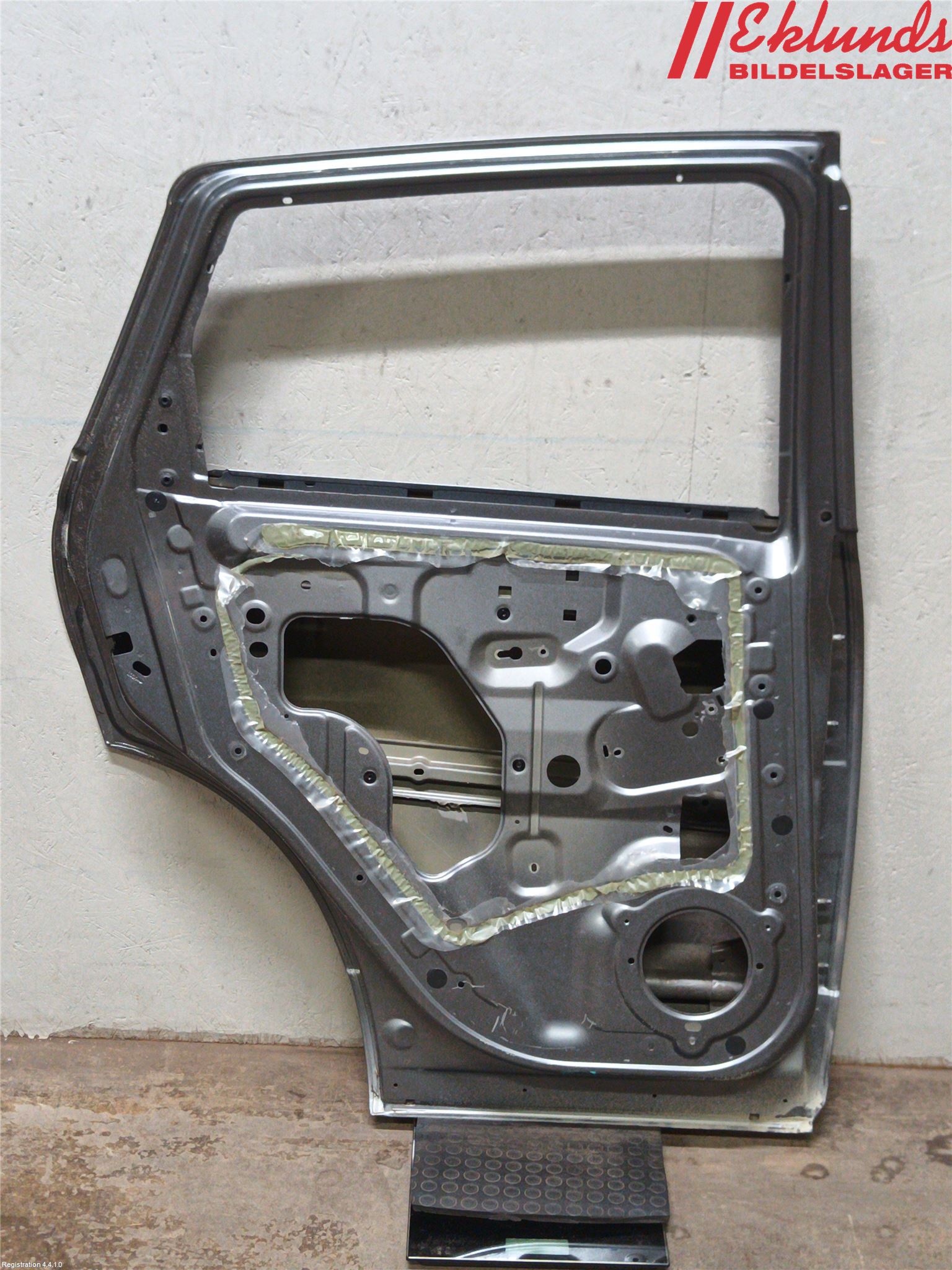 Nissan QASHQAI 10-14 Dörr Bak Vänster