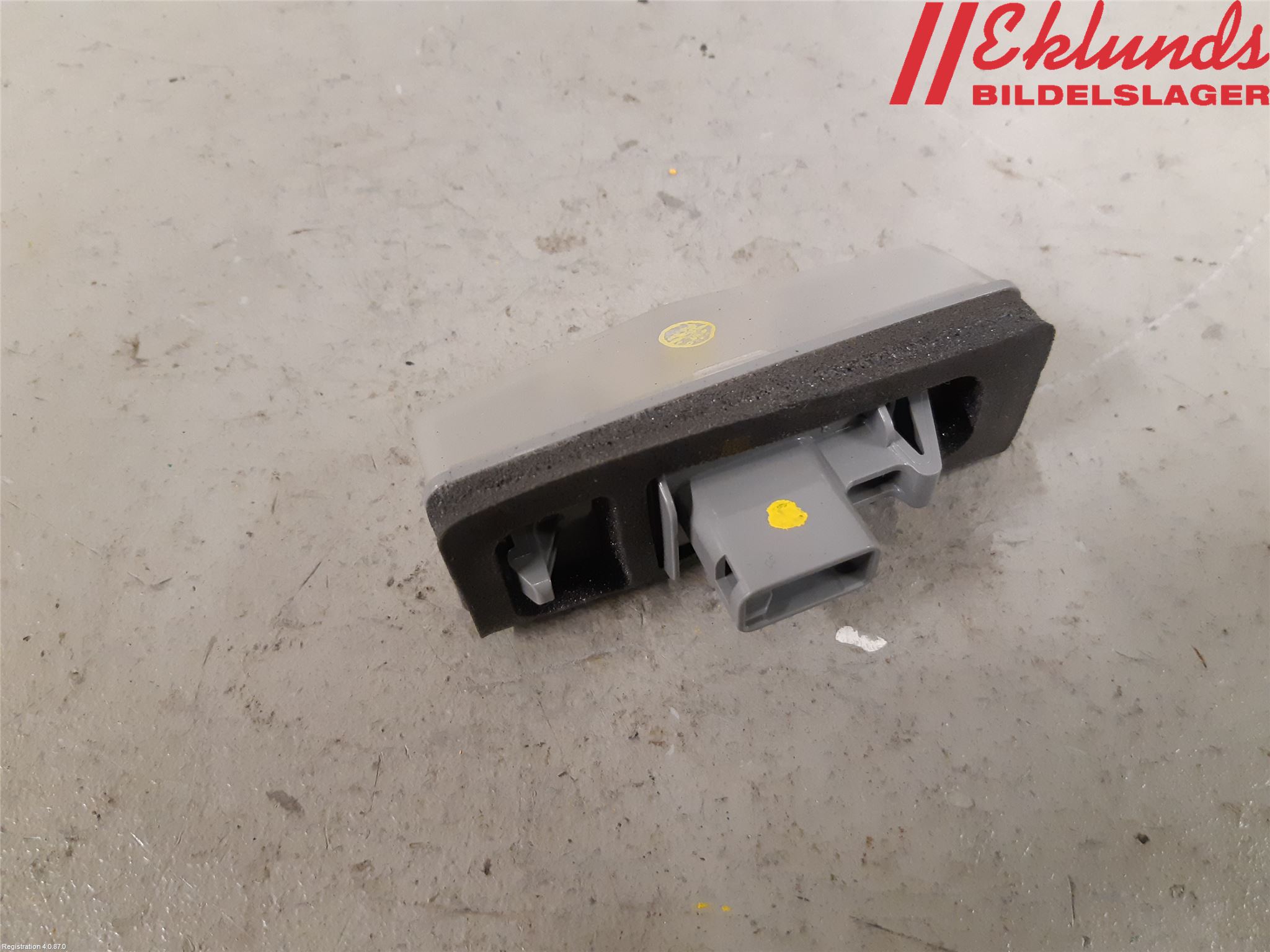 Lexus NX 340h/450h+ 21- Skylt Belysning