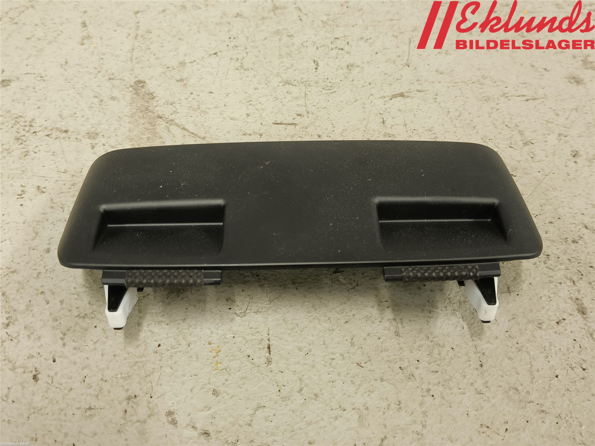 Kia XCEED 19- Strömställare Multifunktion