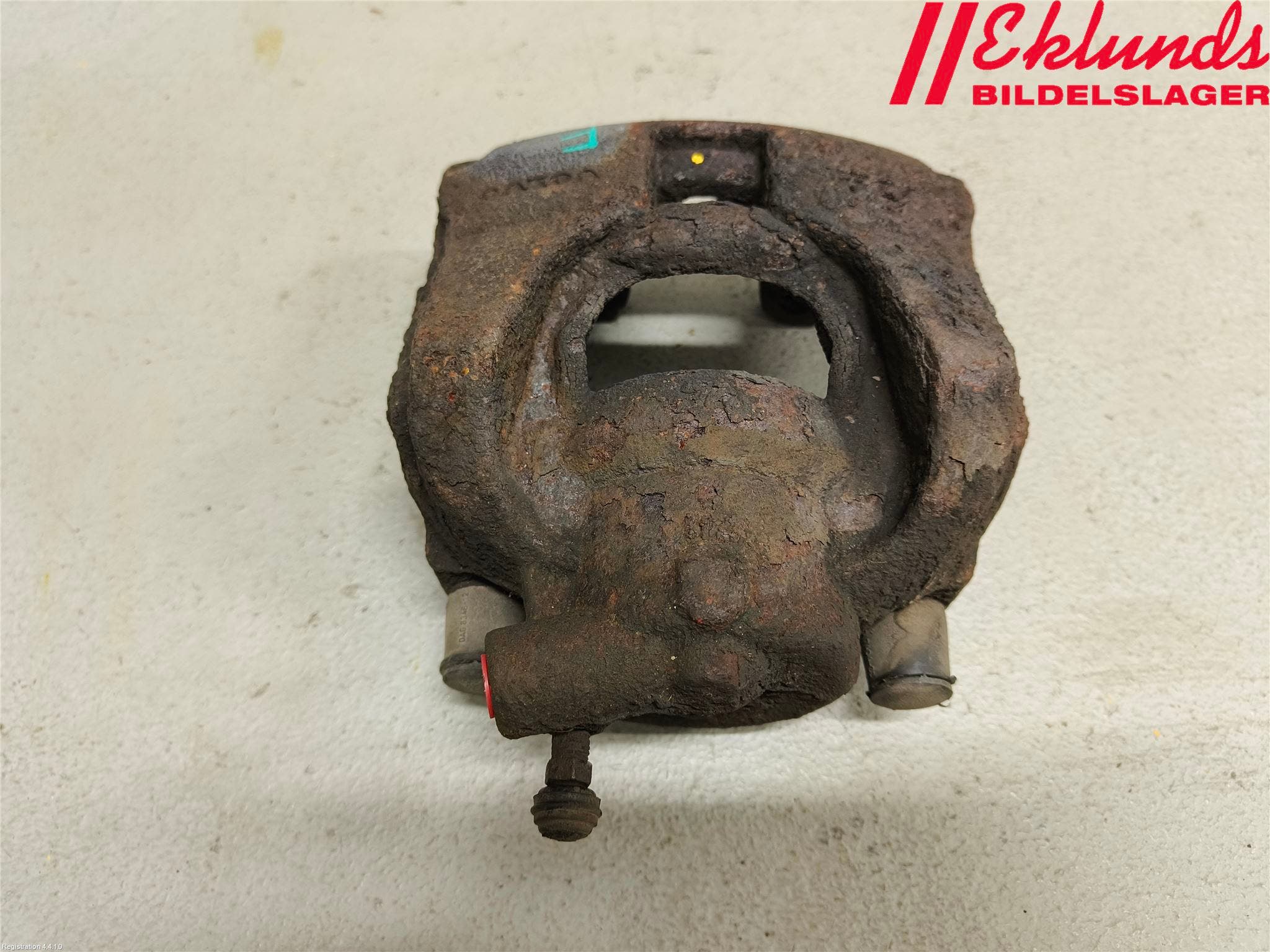 Volvo V70 08-13 Bromsok Fram Vänster