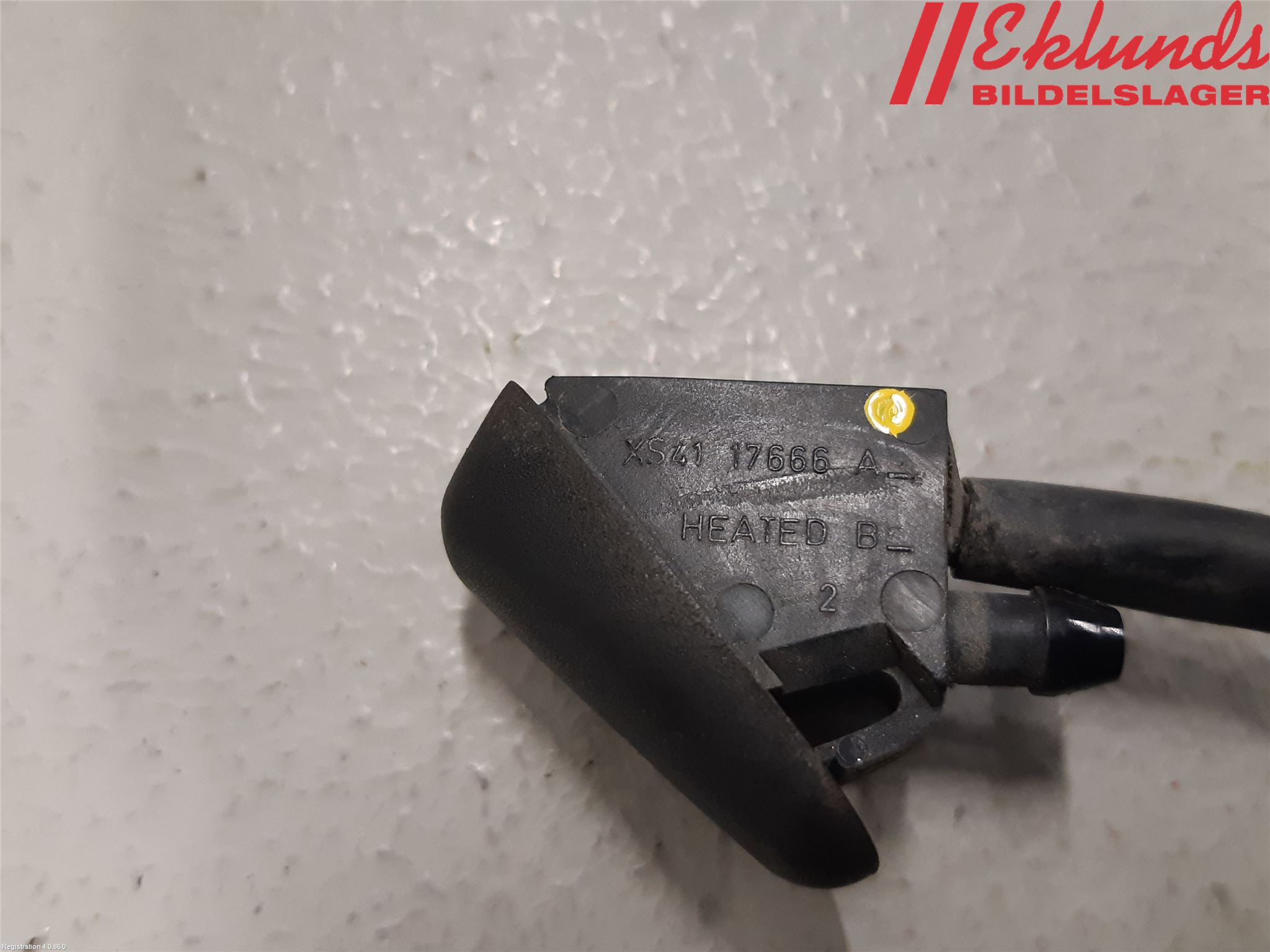 Ford MONDEO 07-15 Spolarmunstycke Rutor