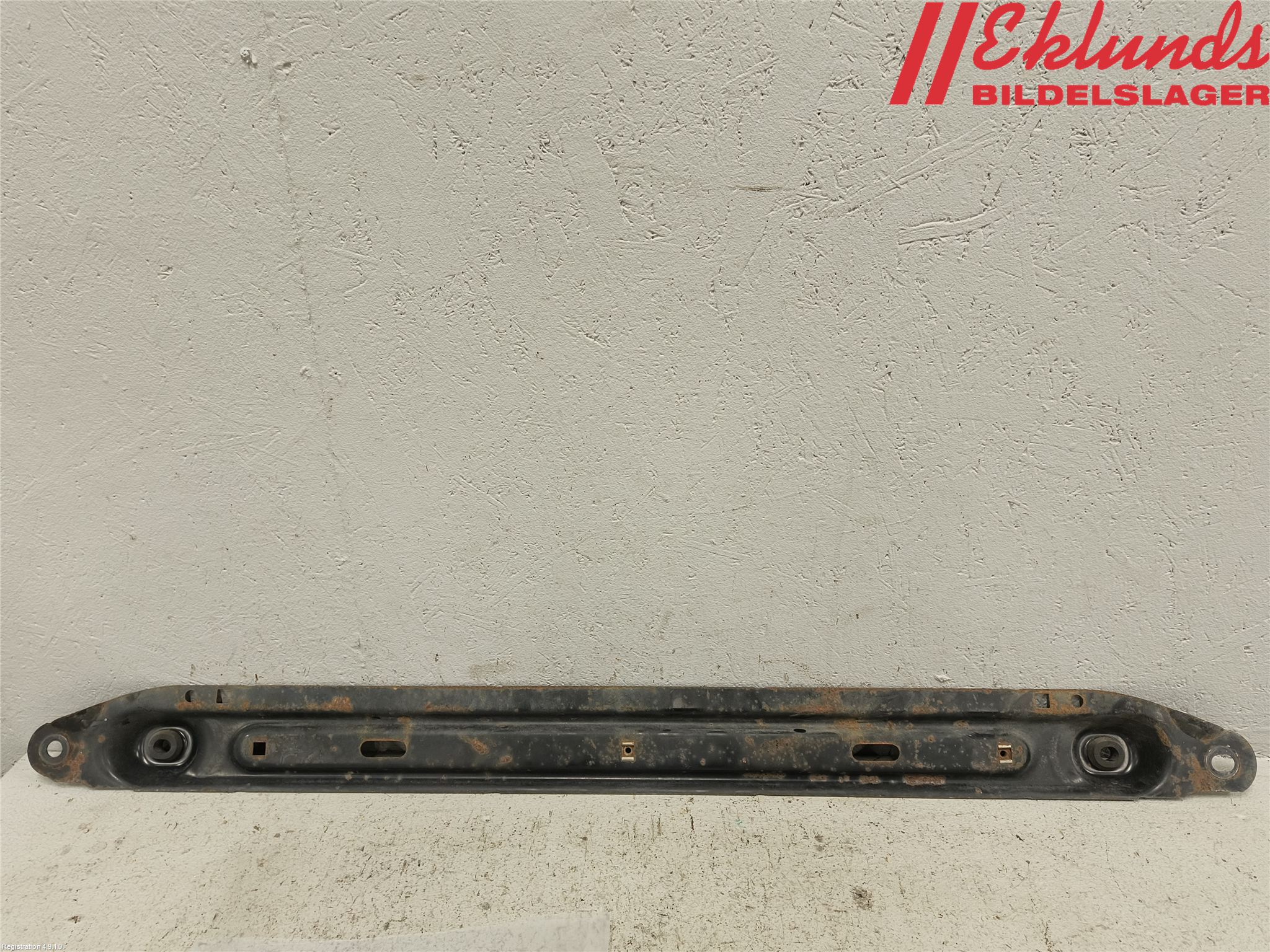 Citroen C4 II 11-18 Kylarfäste-Ram-Balk