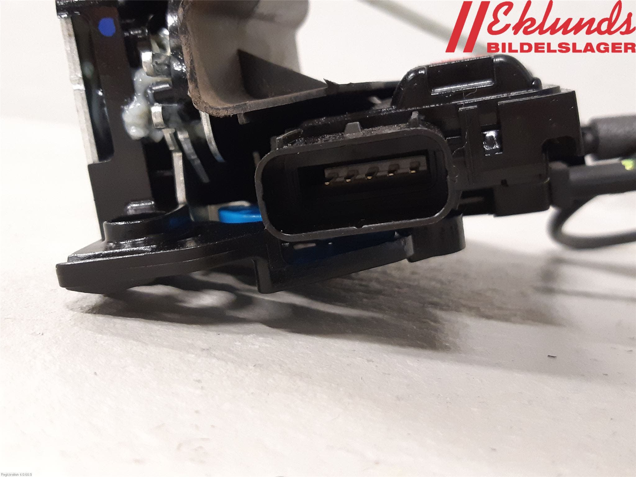 Hyundai i10 BA 14-16 Låskista-Dörrlås