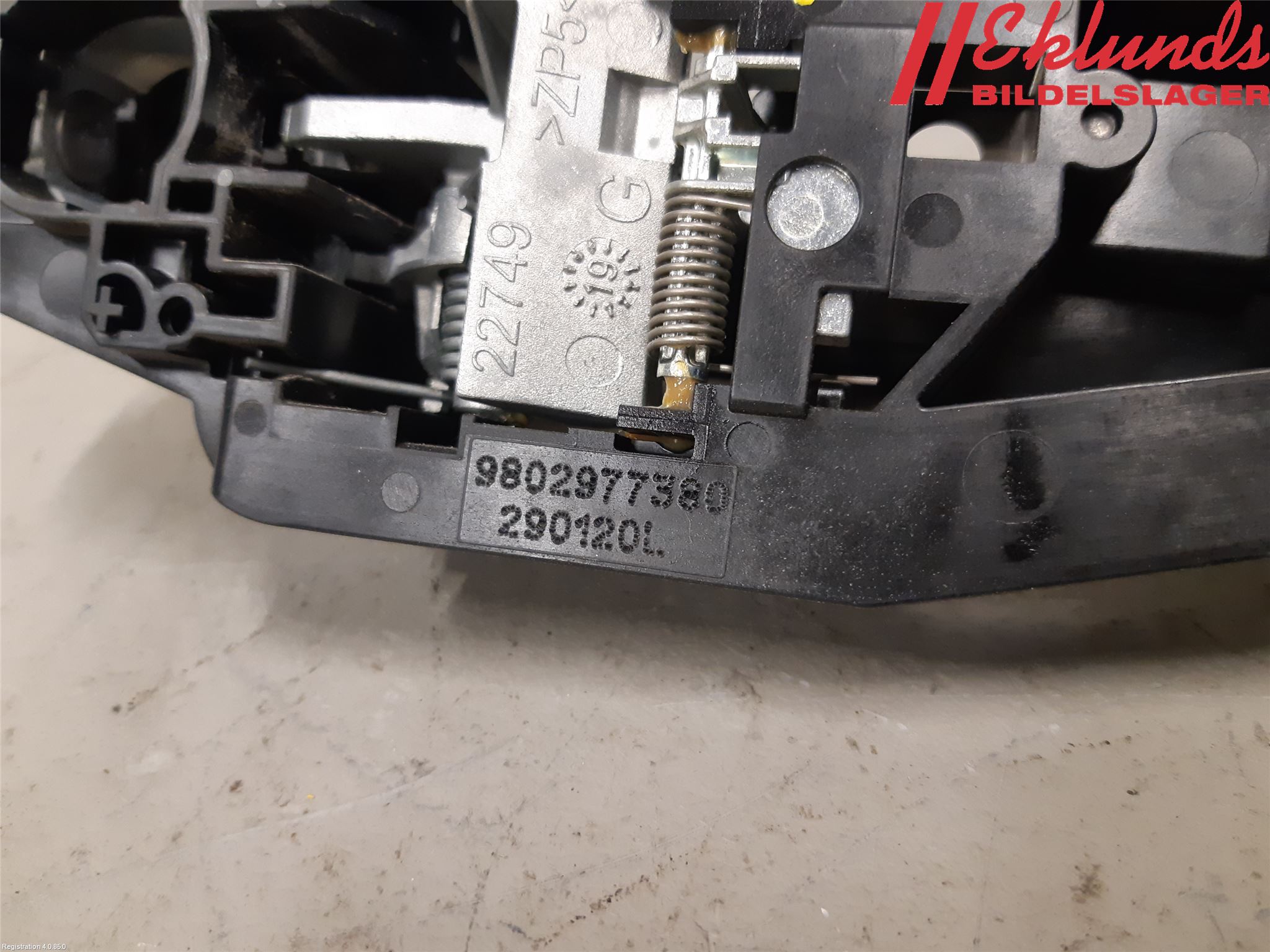 Peugeot PARTNER/E-PARTNER 19- Dörrhandtag Yttre Vä