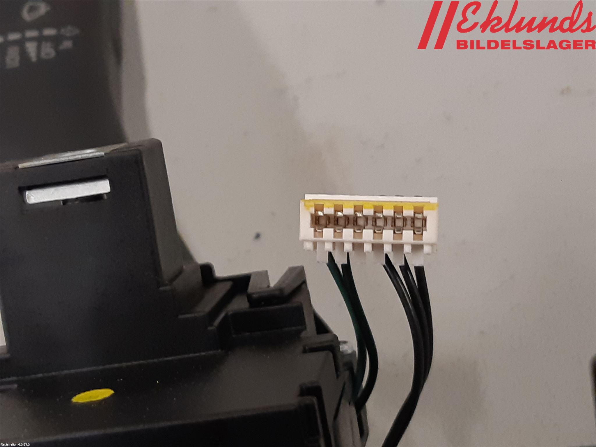 Volkswagen VW GOLF VI 09-13 Spakcentral