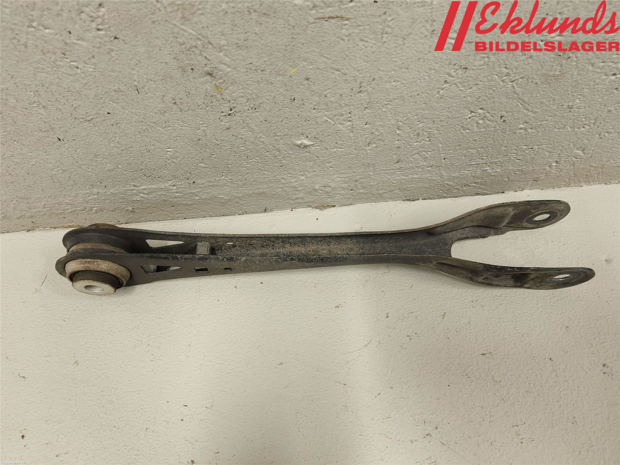 BMW 5 G30/G31/F90 17-23 Bärarm Bak Höger