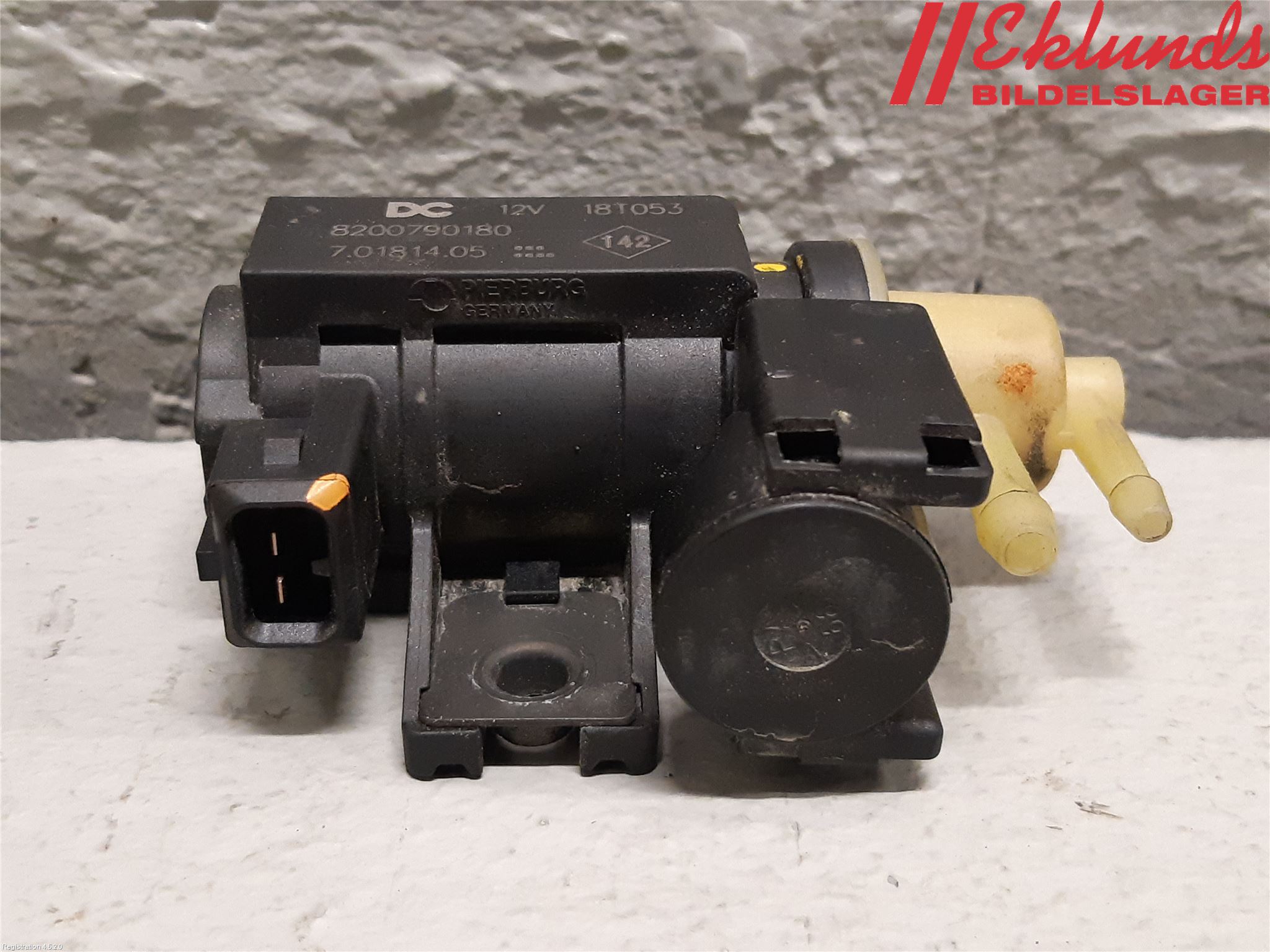 Nissan NV300 16-22 Vakuumventil