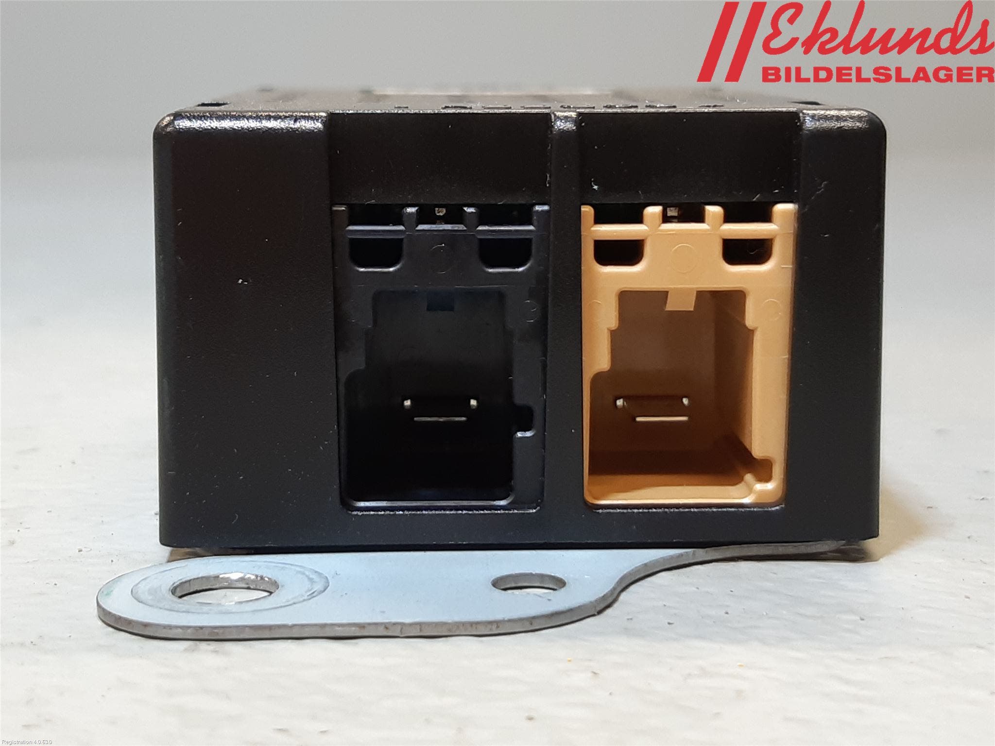 Volkswagen VW GOLF VI 09-13 Antennförstärkare