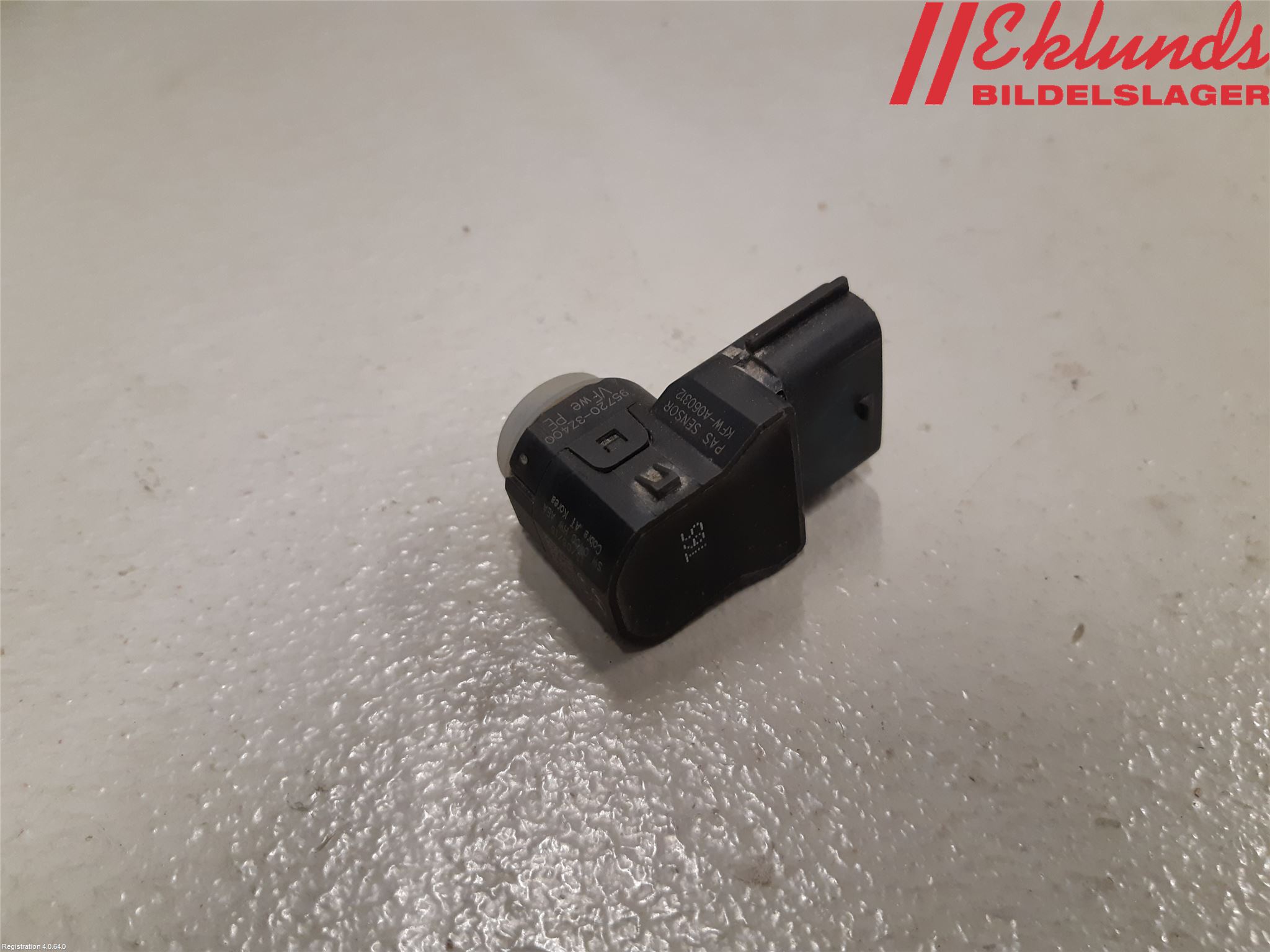 Hyundai i40 16-18 Parkeringshjälp Backsensor