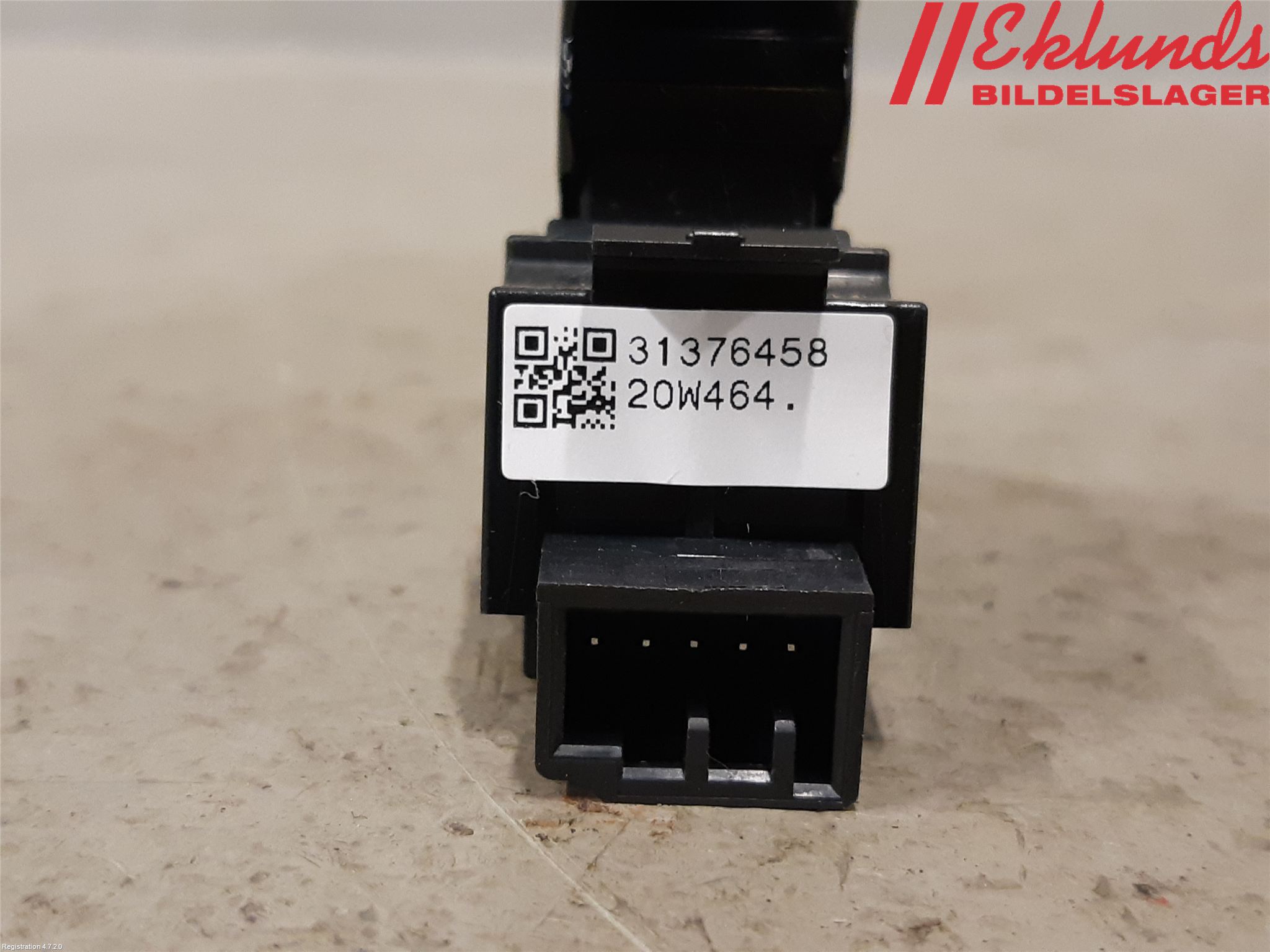 Volvo V90 17->> Strömställare Elhiss