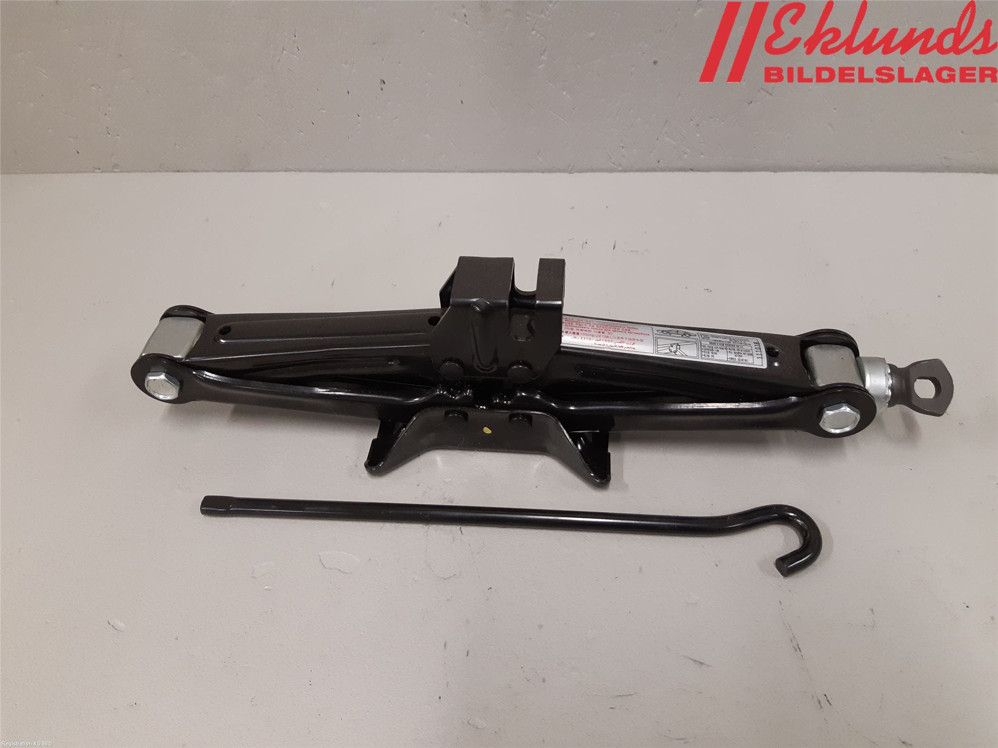 Hyundai i40 08-15 Domkraft