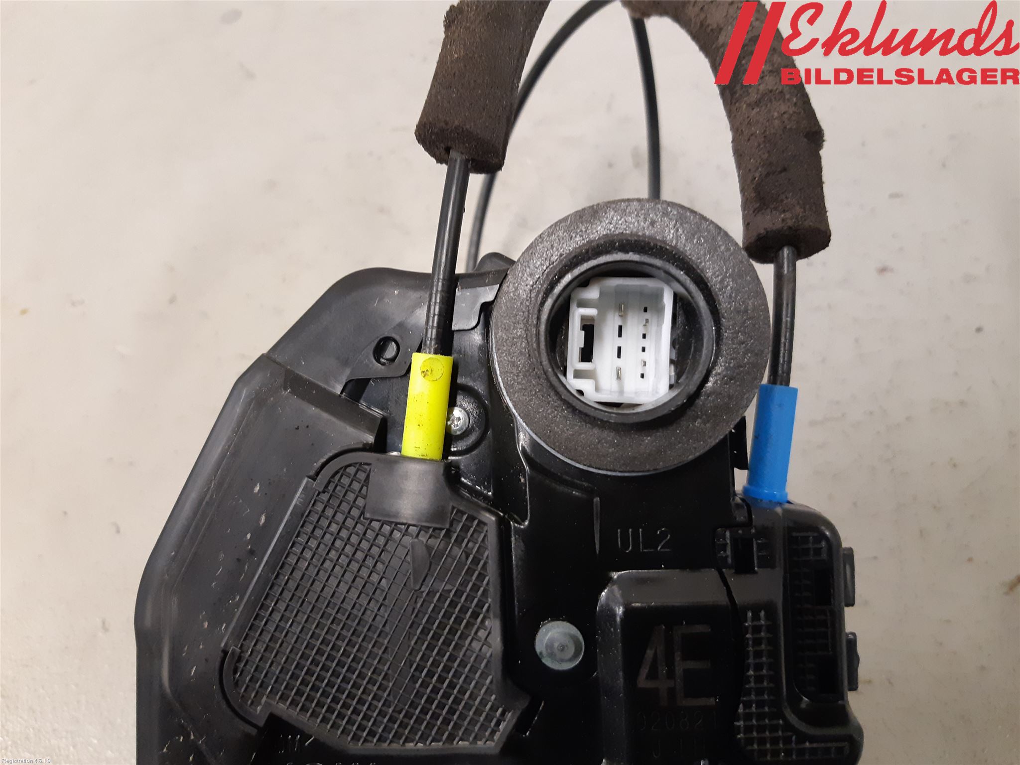 Toyota COROLLA 19- Låskista-Dörrlås