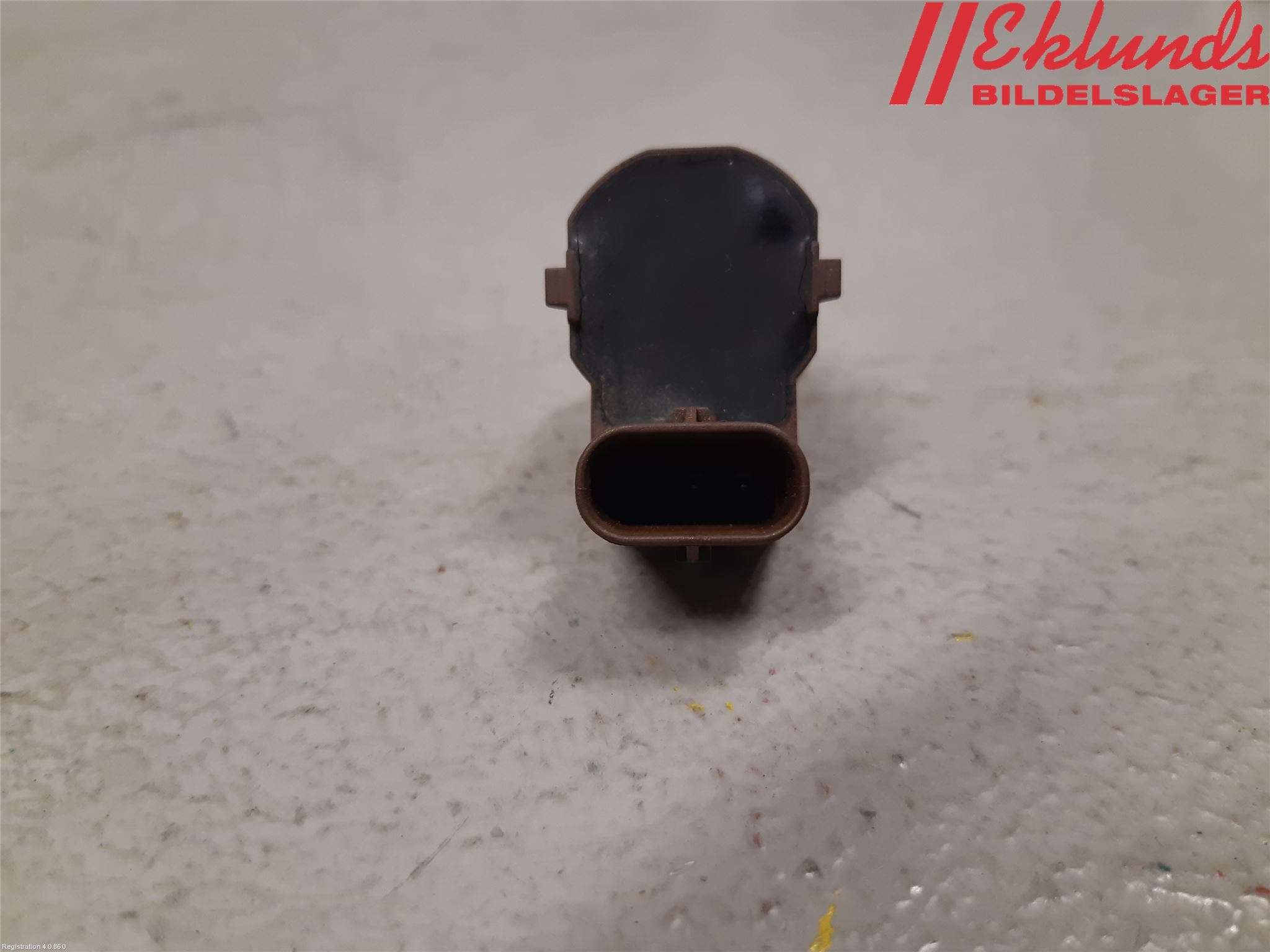 BMW 5 F10/F11/F18 09-17 Parkeringshjälp Frontsensor