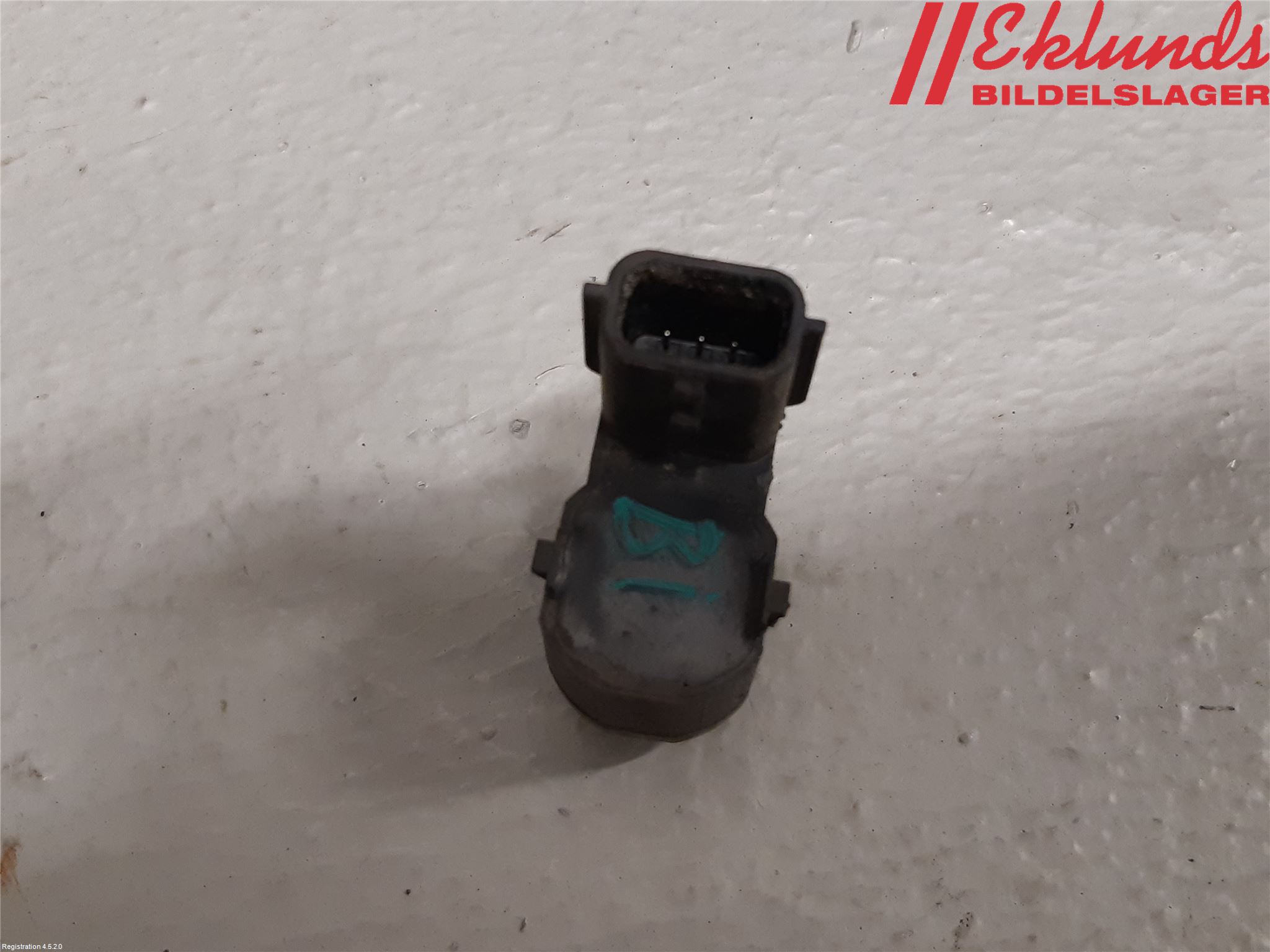 Nissan QASHQAI 14-17 Parkeringshjälp Backsensor