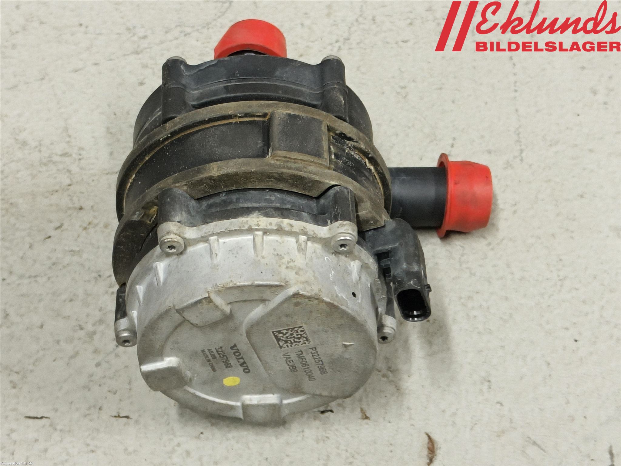 Polestar 2 20- Vattenpump