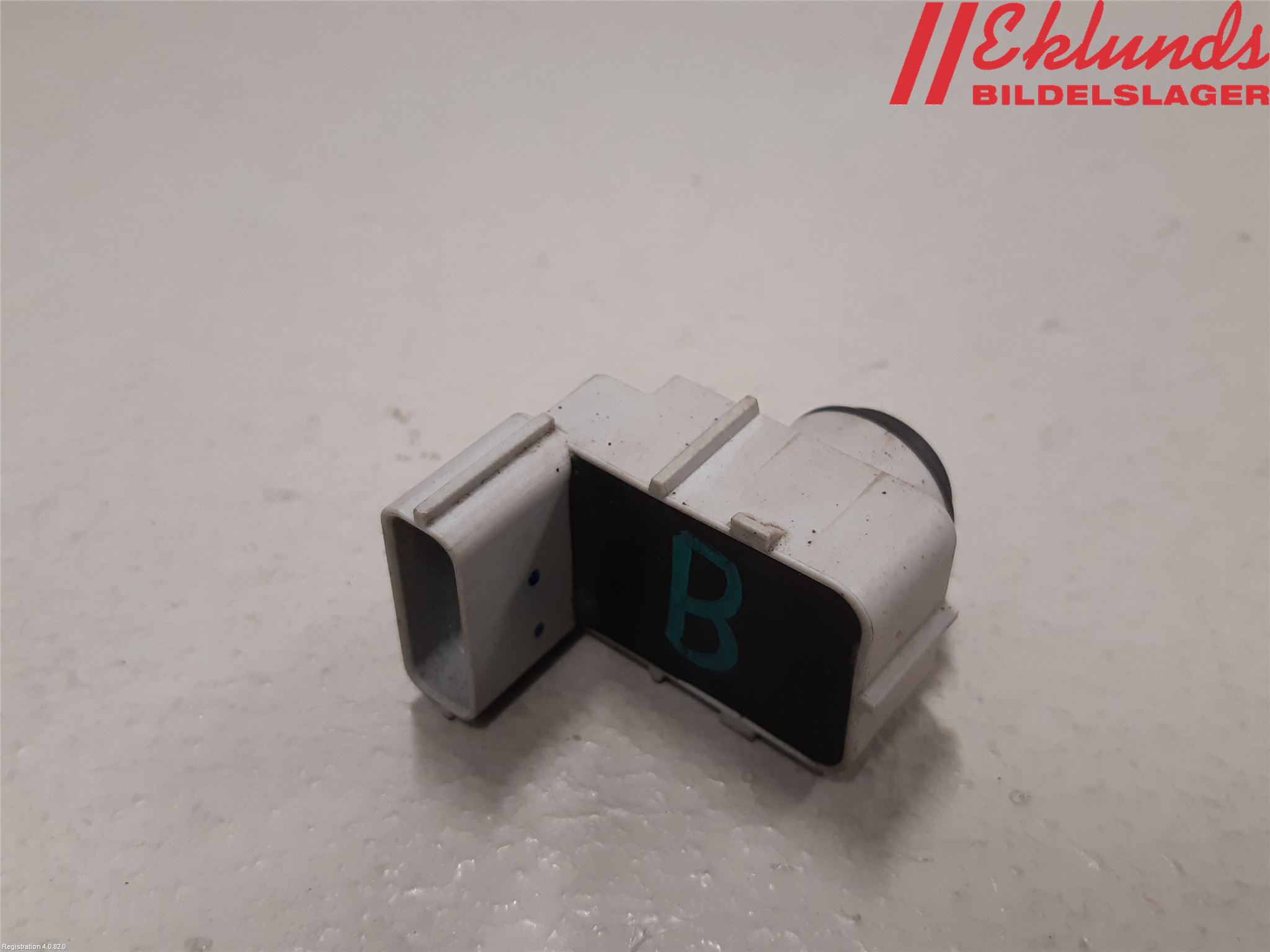 Kia RIO 12-16 Parkeringshjälp Backsensor