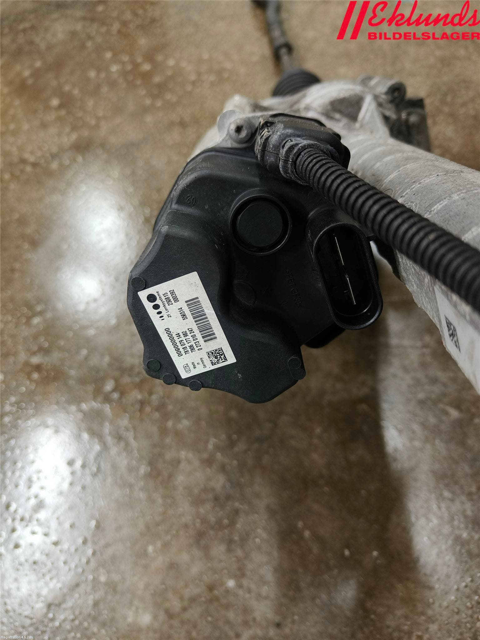 BMW 5 F10/F11/F18 09-17 Styrväxel-Snäcka Elektrisk