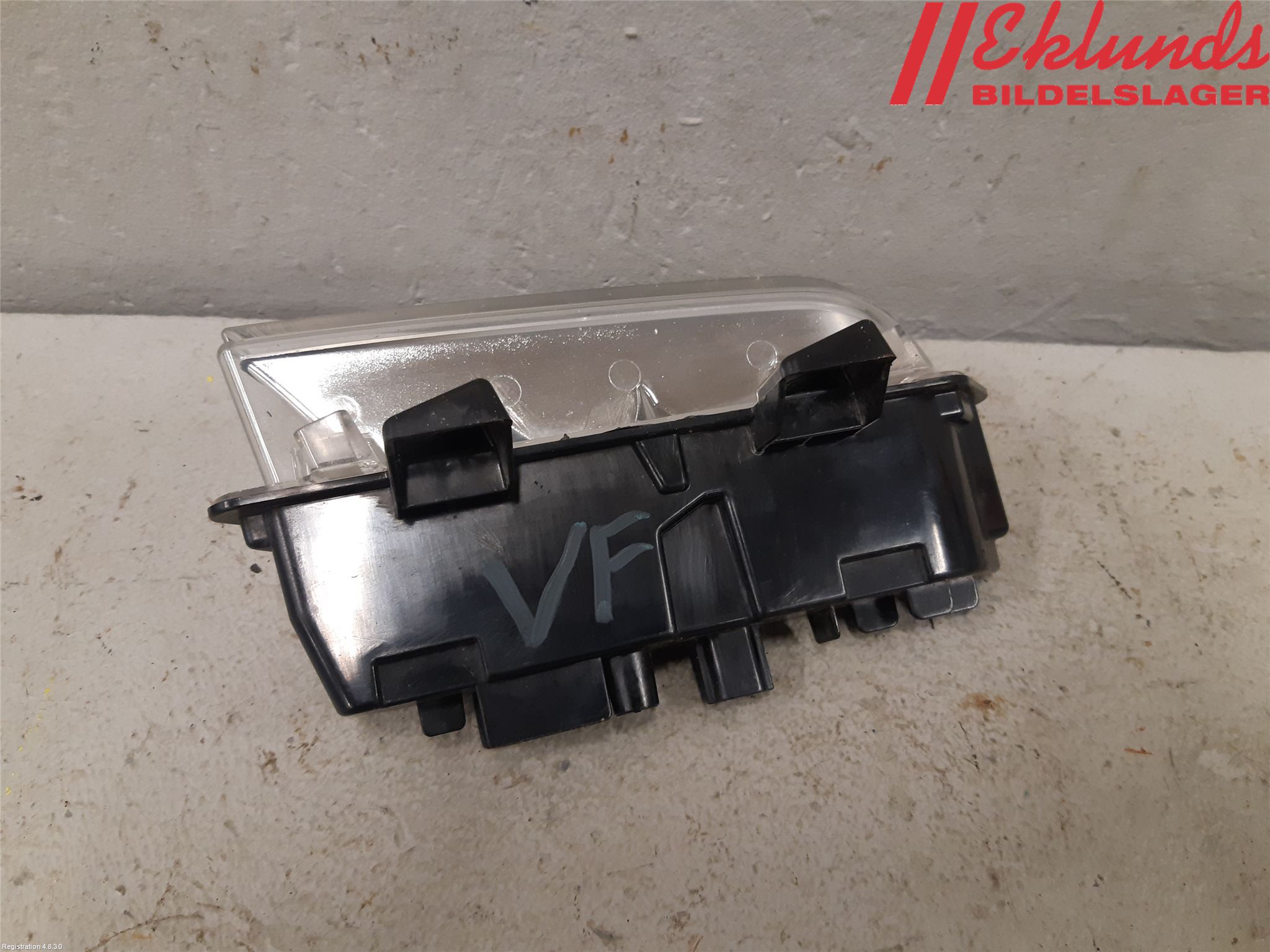 Renault CLIO IV 12-16 Positionsljus Fram Vä